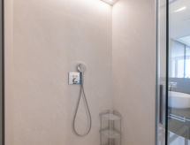 Ferienwohnung Blue Infinity 4