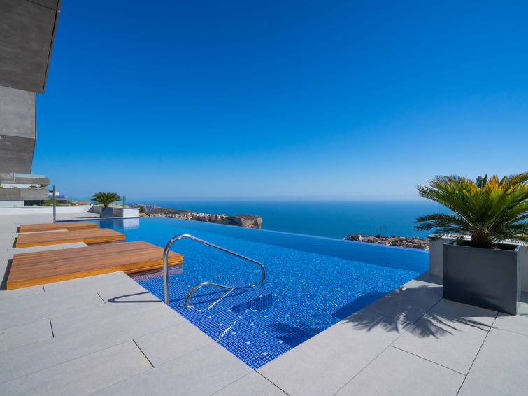 Blue Infinity Apartment in Moraira