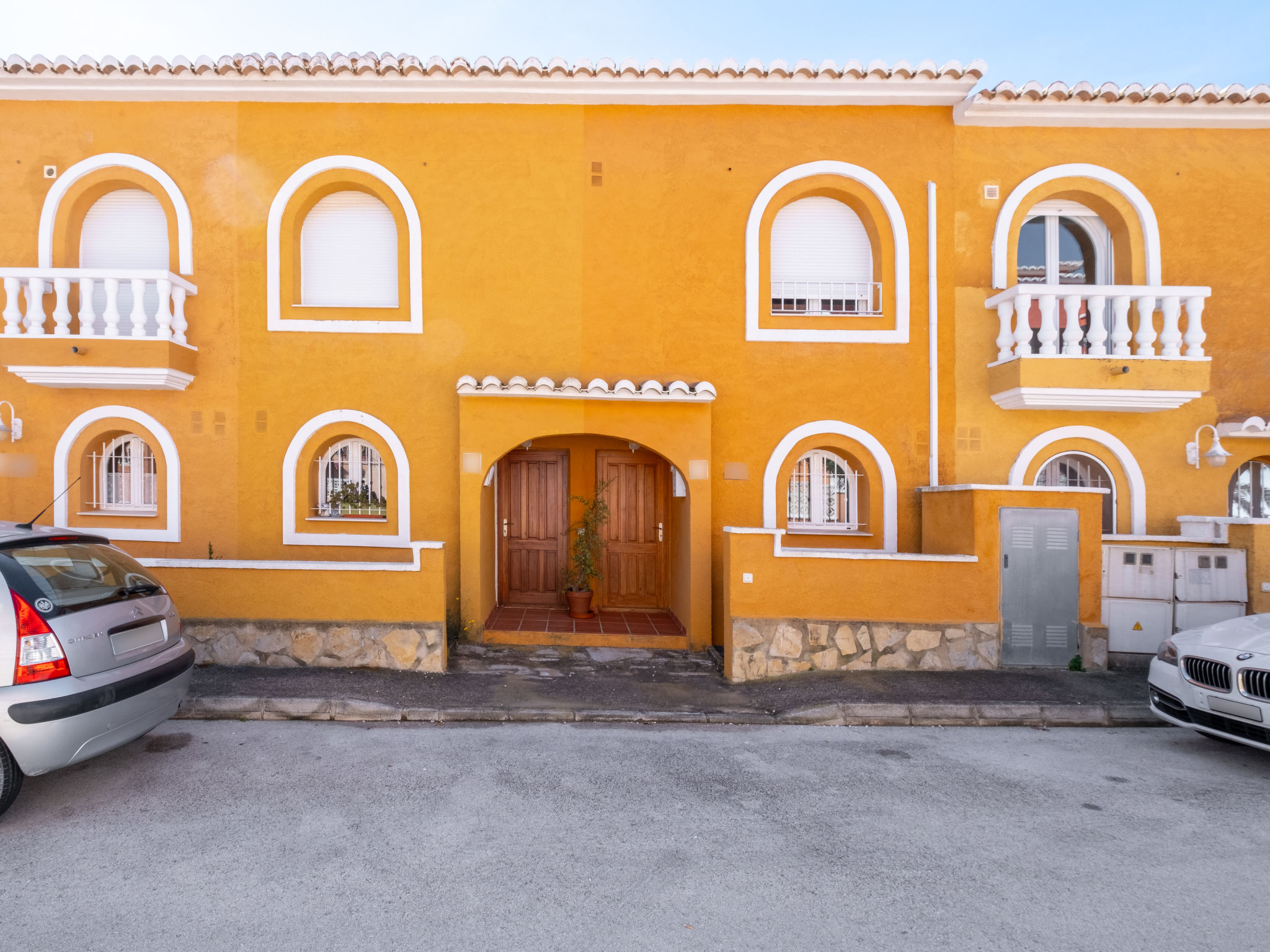 Pueblo de la Paz-Buiten