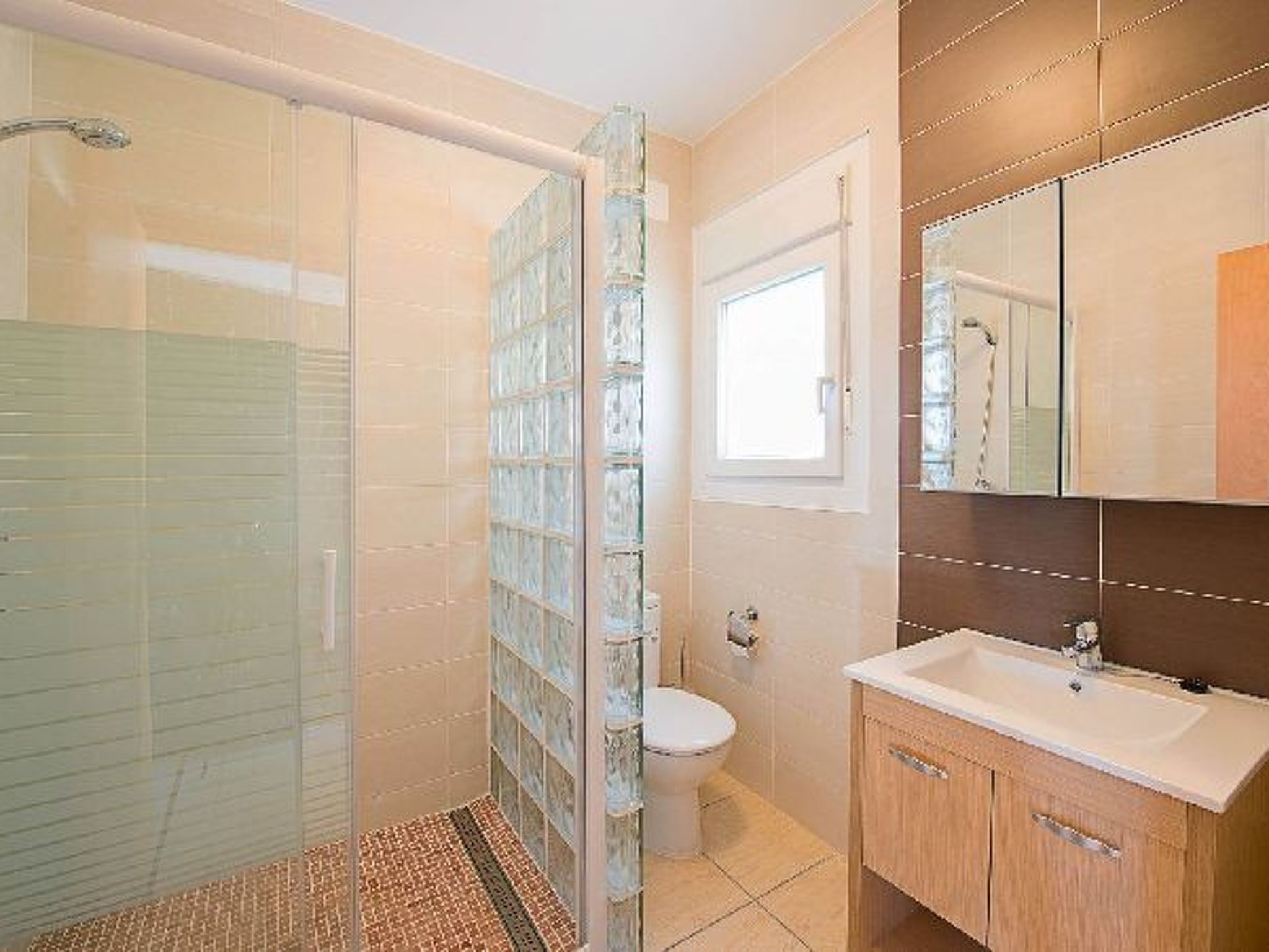 Photo of Villa Malibu - PlusHolidays