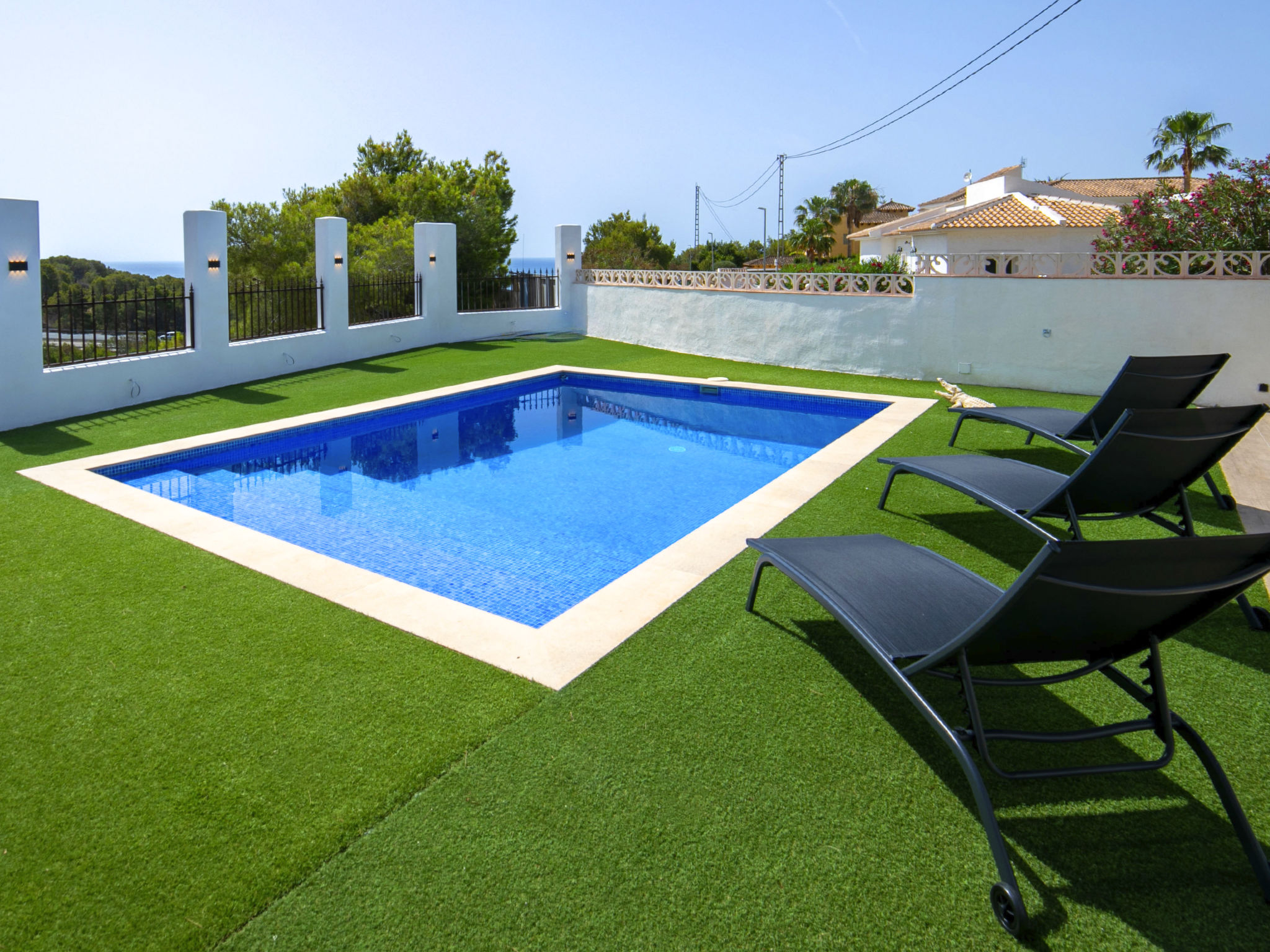 El Lloveret - Outside