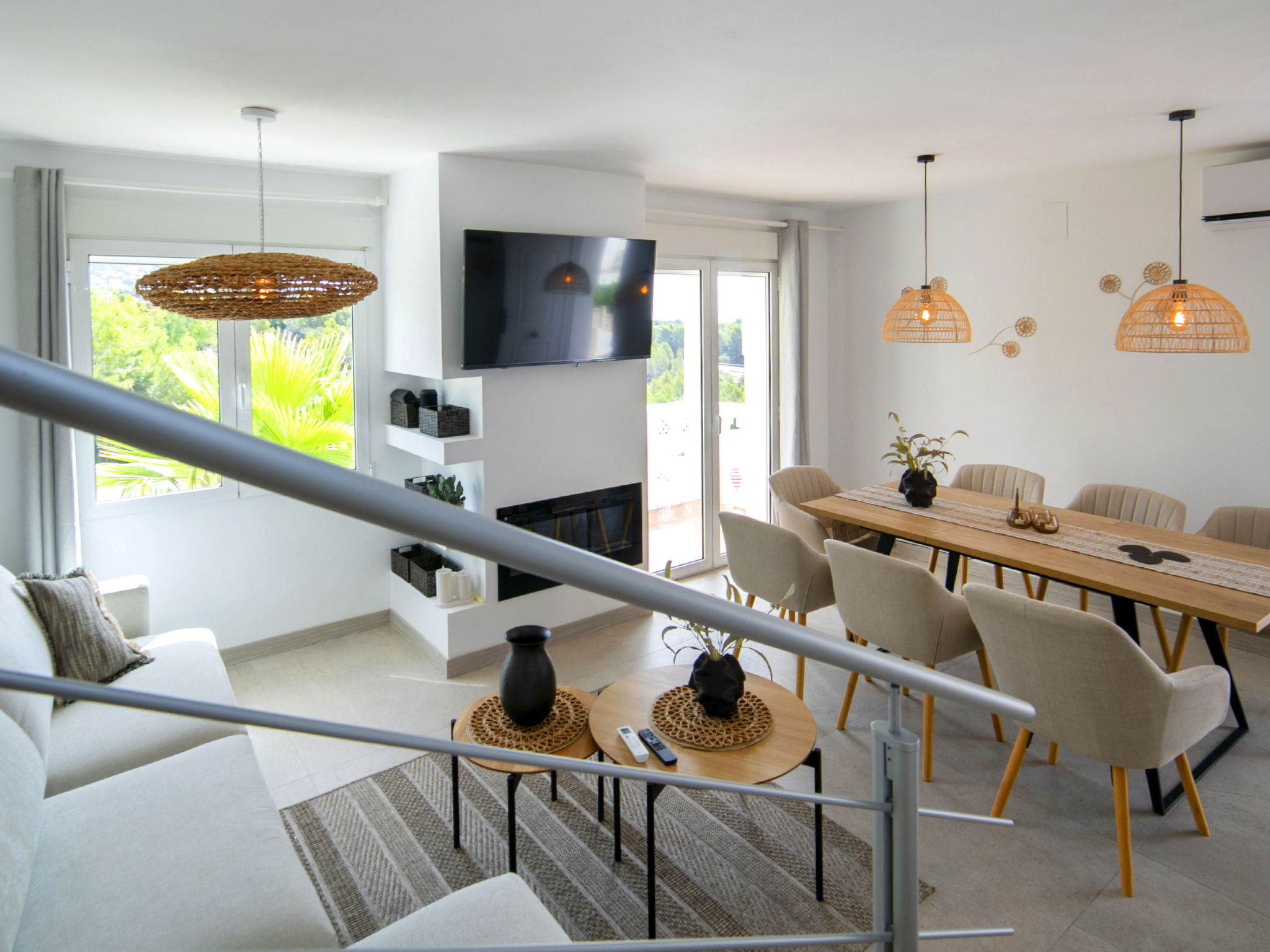 El Lloveret - Inside