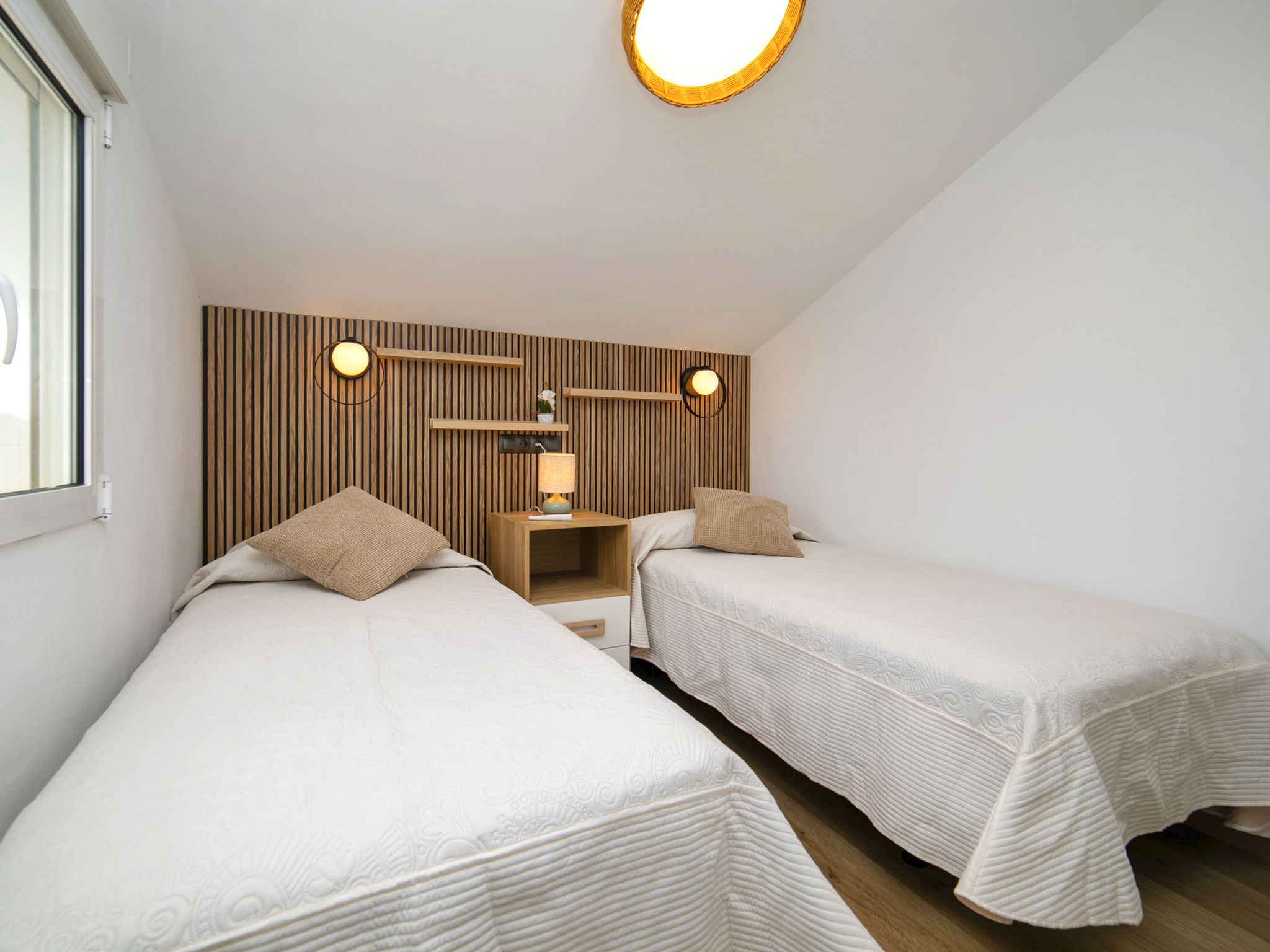 El Lloveret - Inside