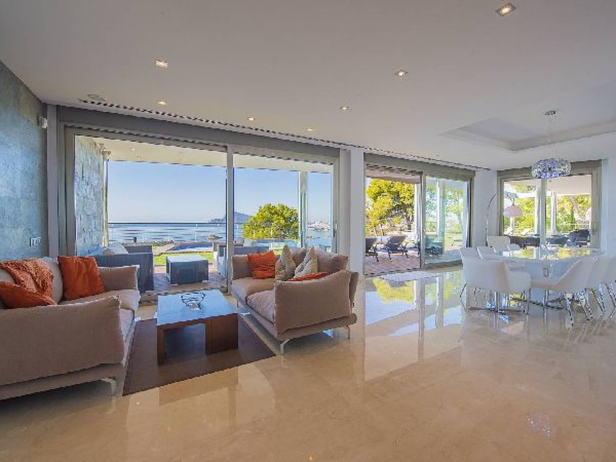 Photo of Villa Campomanes - PlusHolidays