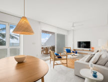 Zeezicht en direct aan het strand: Appartement Panorama in Altea - thumbnail 4