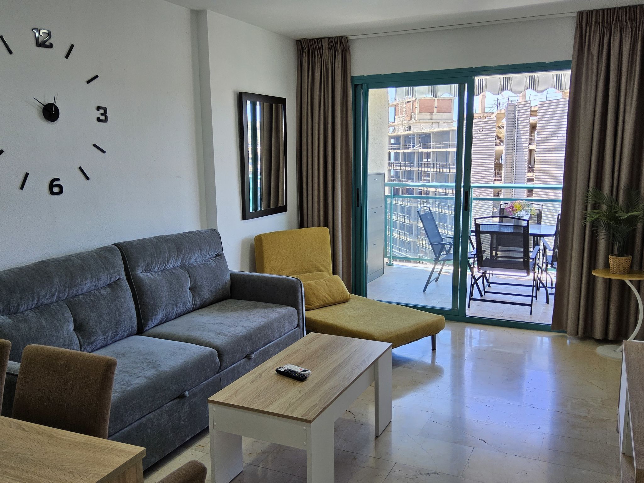 Atrium III Centro Mar