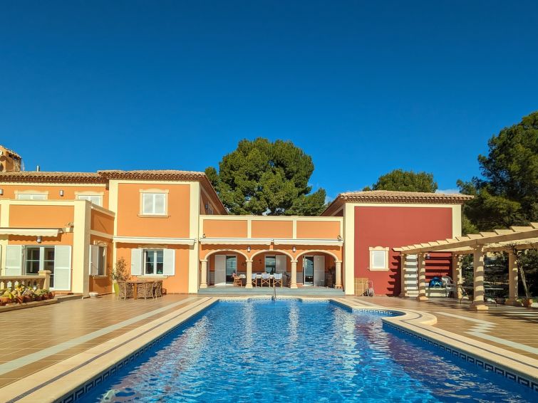 Villa Orquideas in Benidorm: Open haard en privézwembad voor 13 personen in Benidorm