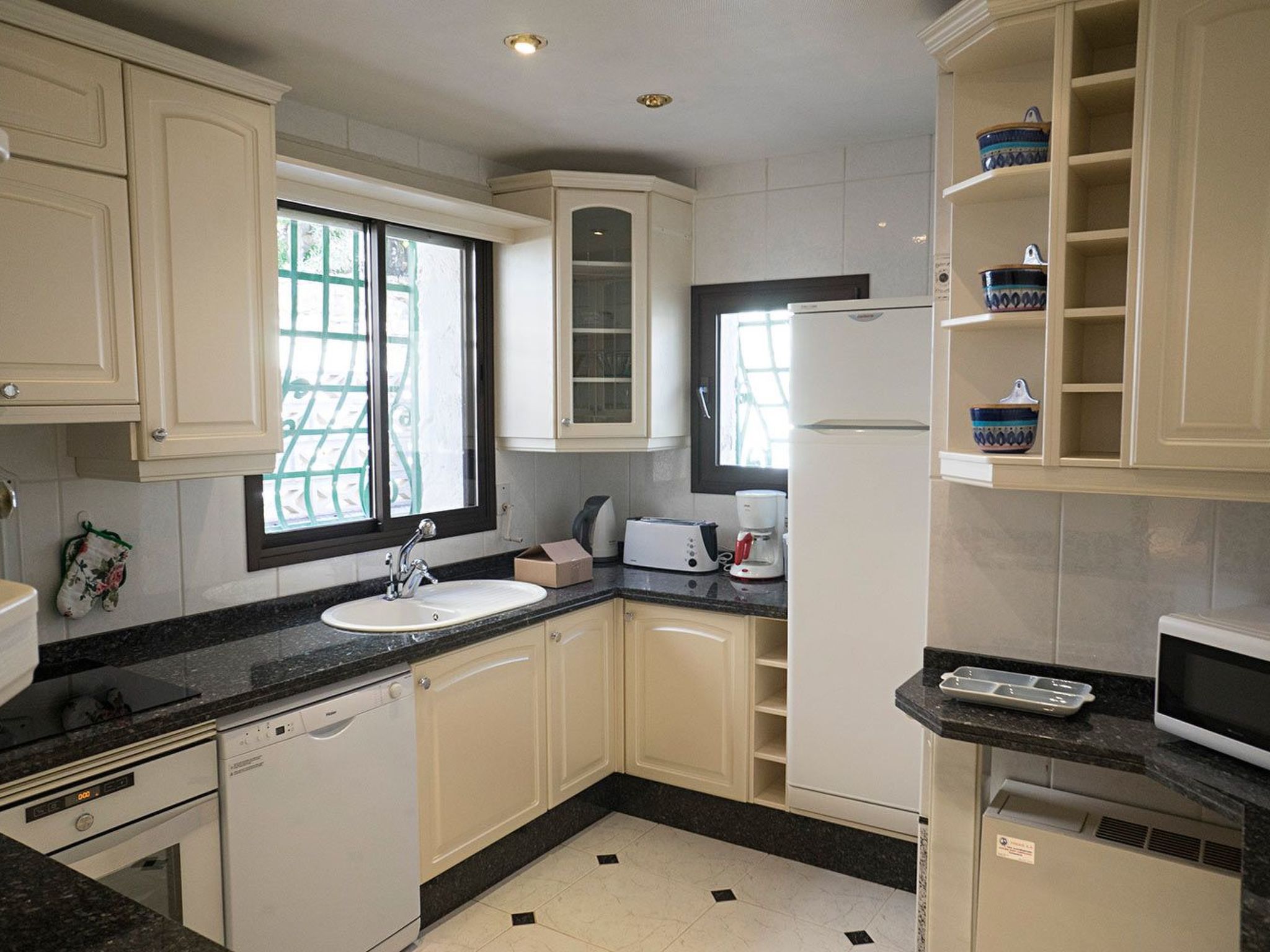 Casa Blanca 4-Dedans