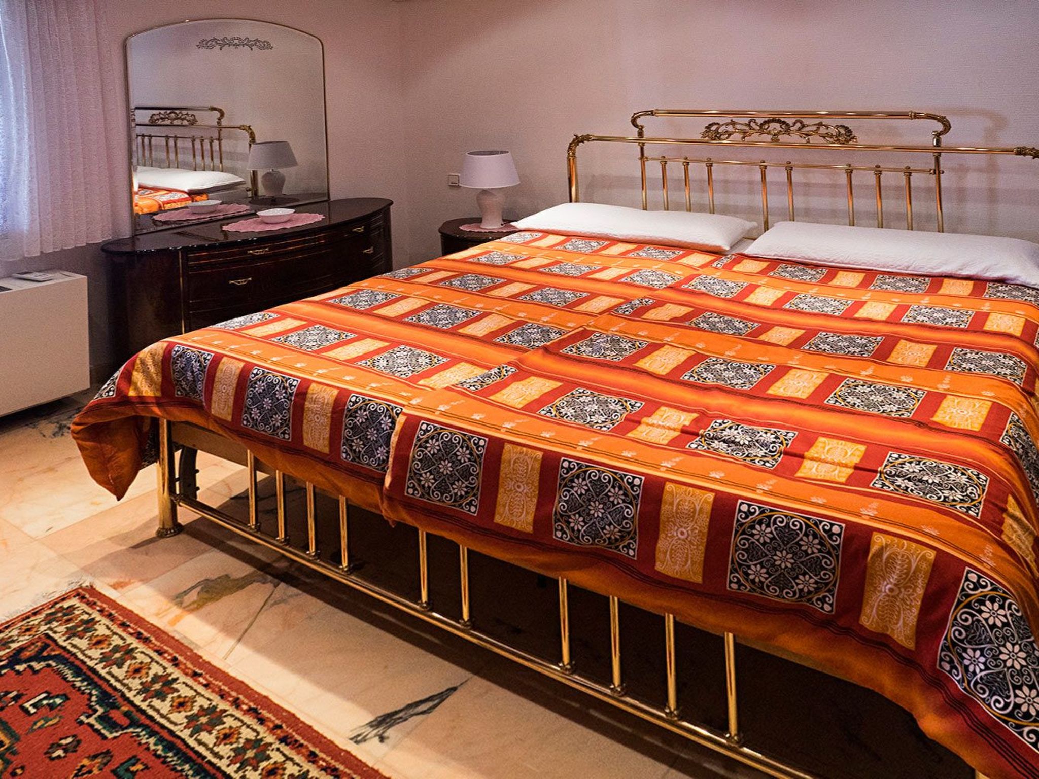 Casa Blanca 4-Dedans