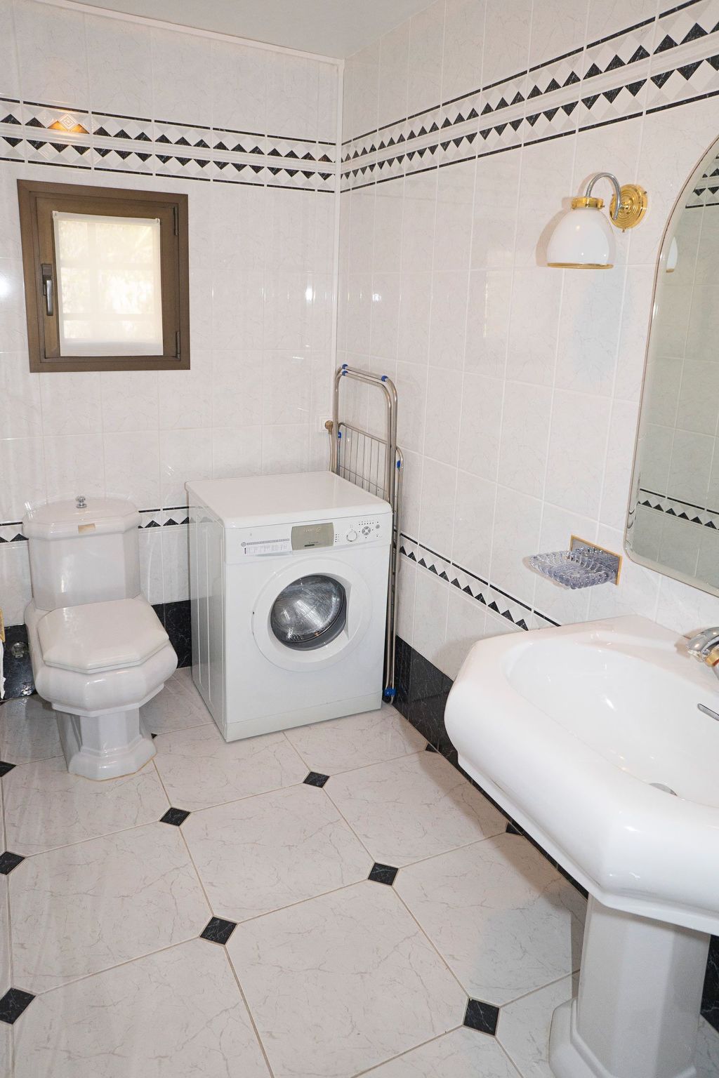 Casa Blanca 4-Dedans