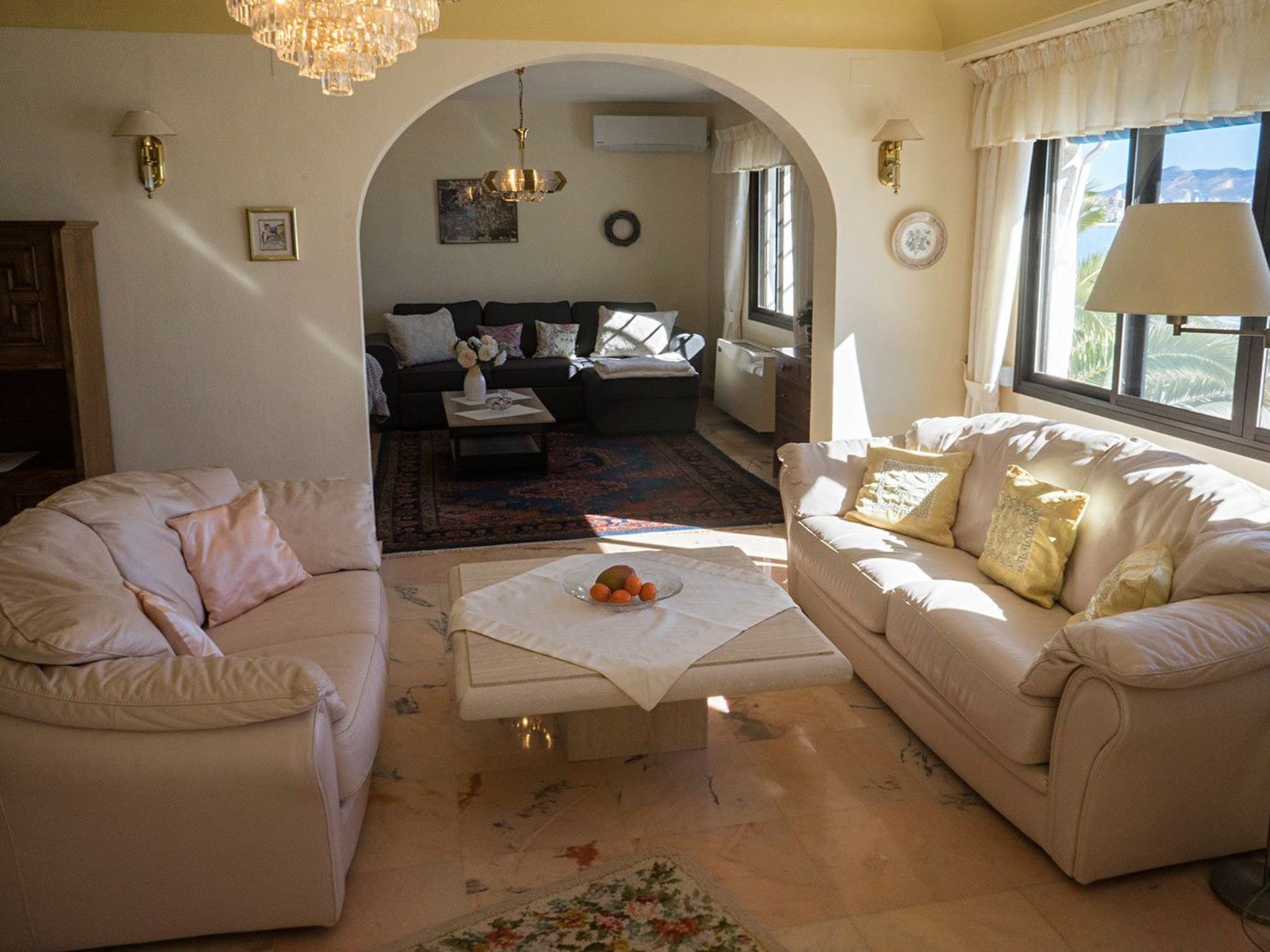 Casa Blanca 4-Dedans