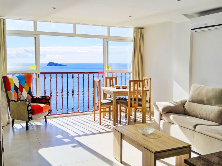Aan zee: Zonnig appartement met zeezicht in centrum Benidorm in Benidorm