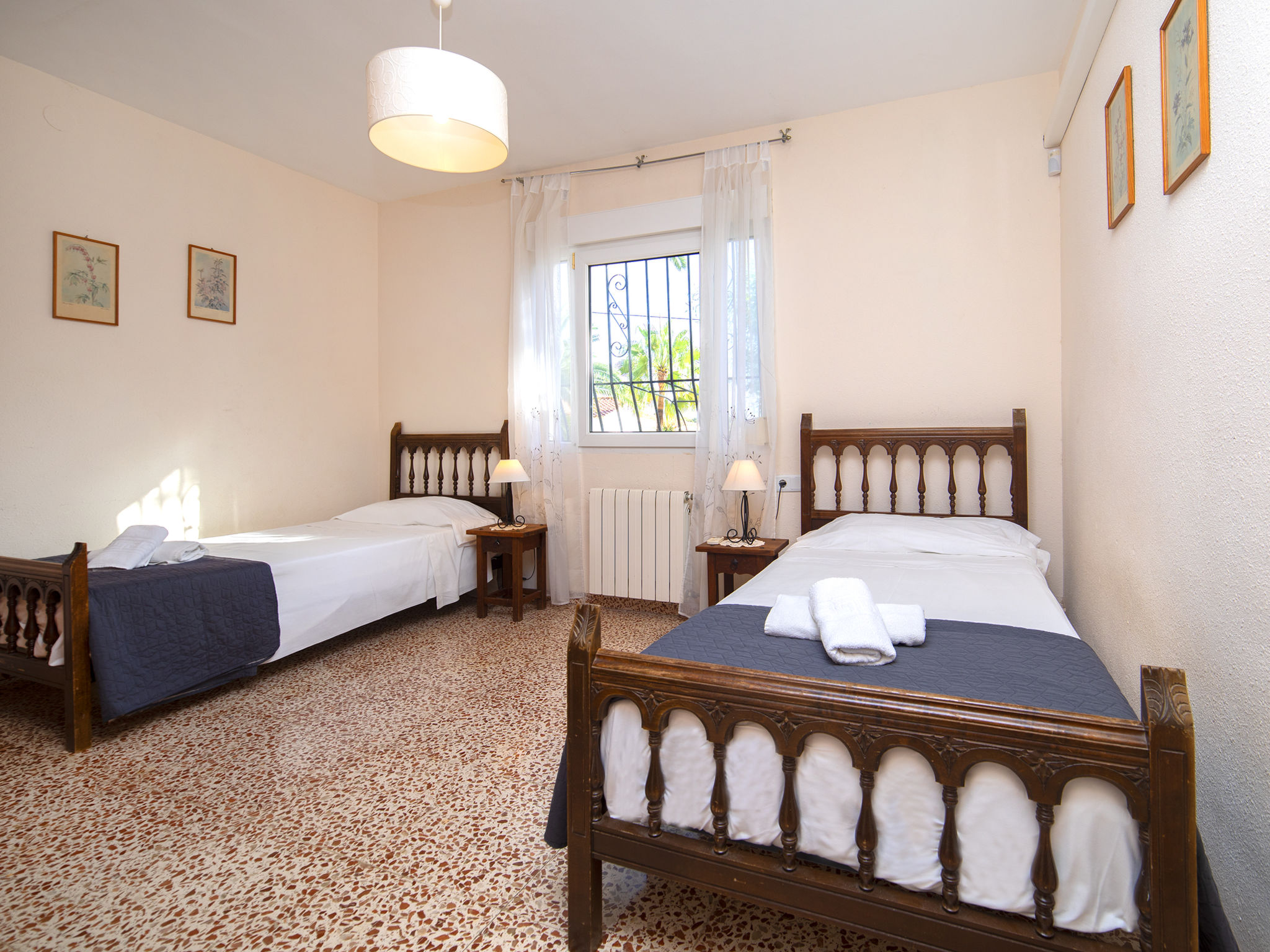 Photo of De las Rosas