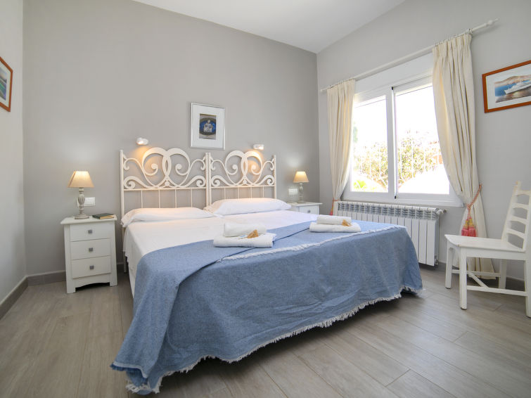 Search and Stay destination l'Alfàs del Pi, VC - Spain from AU$ 673. Alan