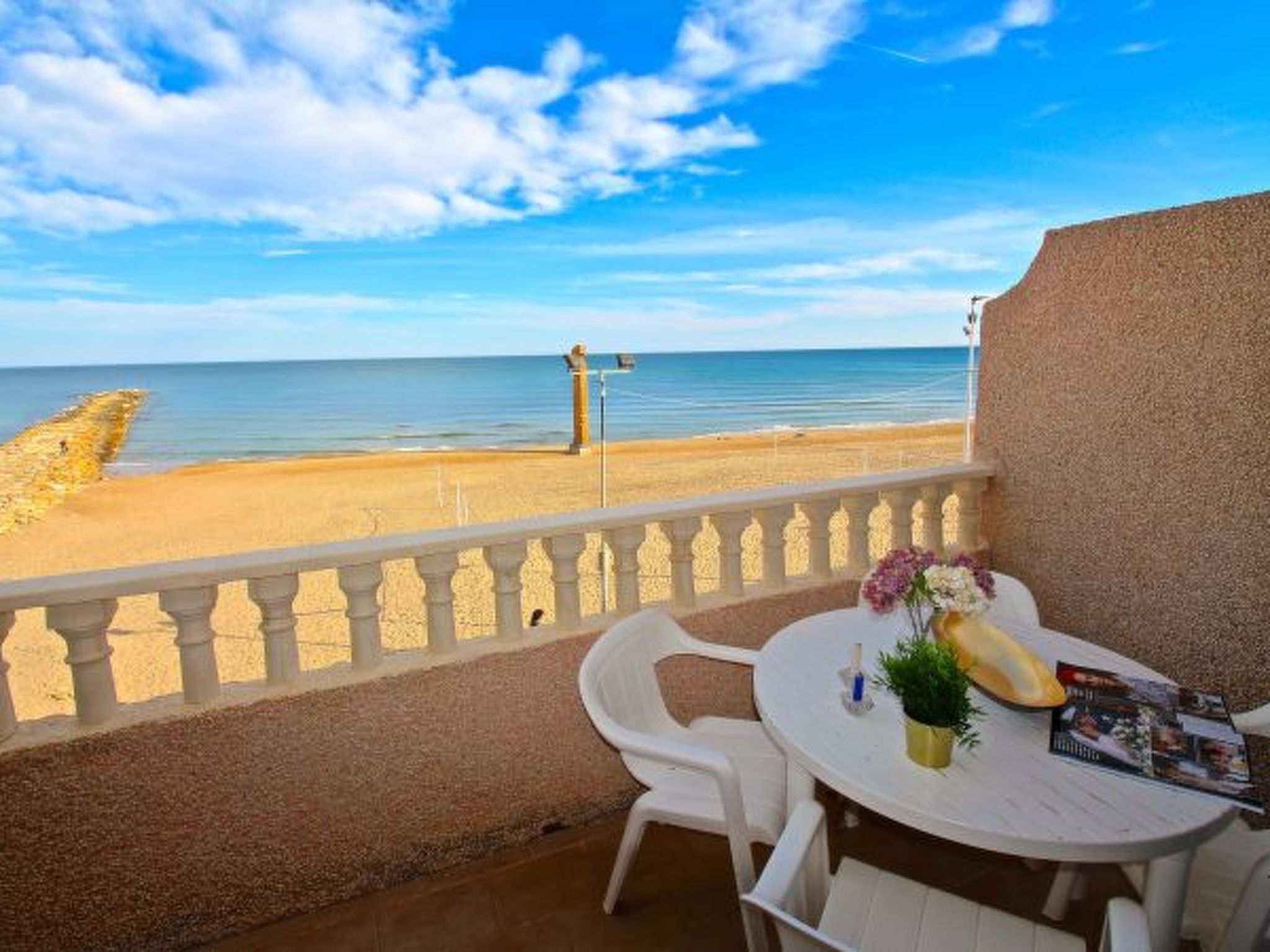 APARTAMENTO MISTRAL BEACH