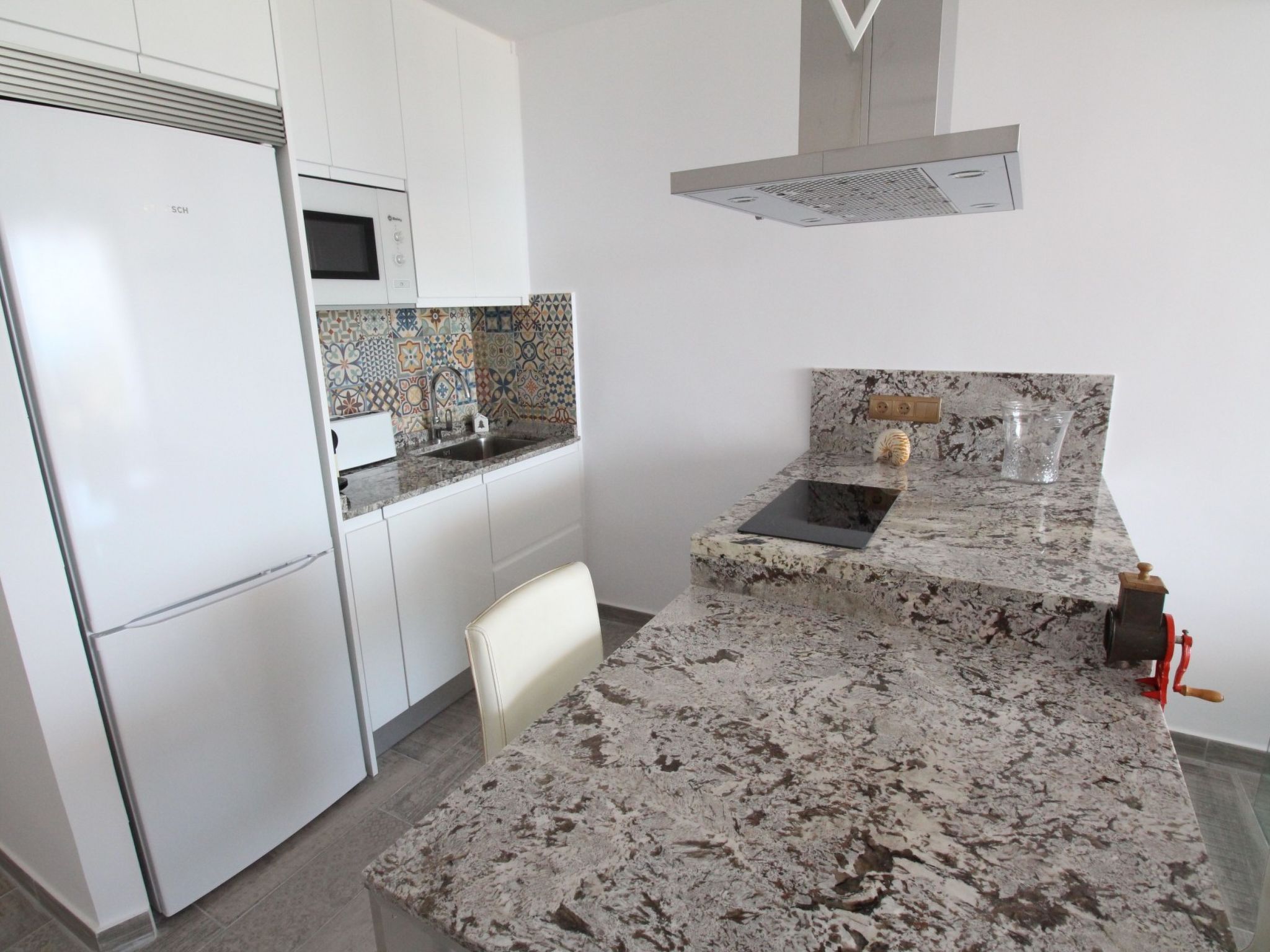Appartement ESTUDIO PLAYA MUCHAVISTA – Cuisine et coin repas, photo 11 sur 34