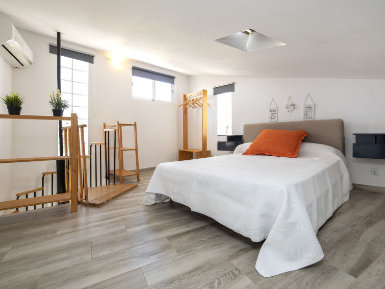Search and Stay destination Sant Joan d'Alacant, VC - Spain from AU$ 581. Las Islas