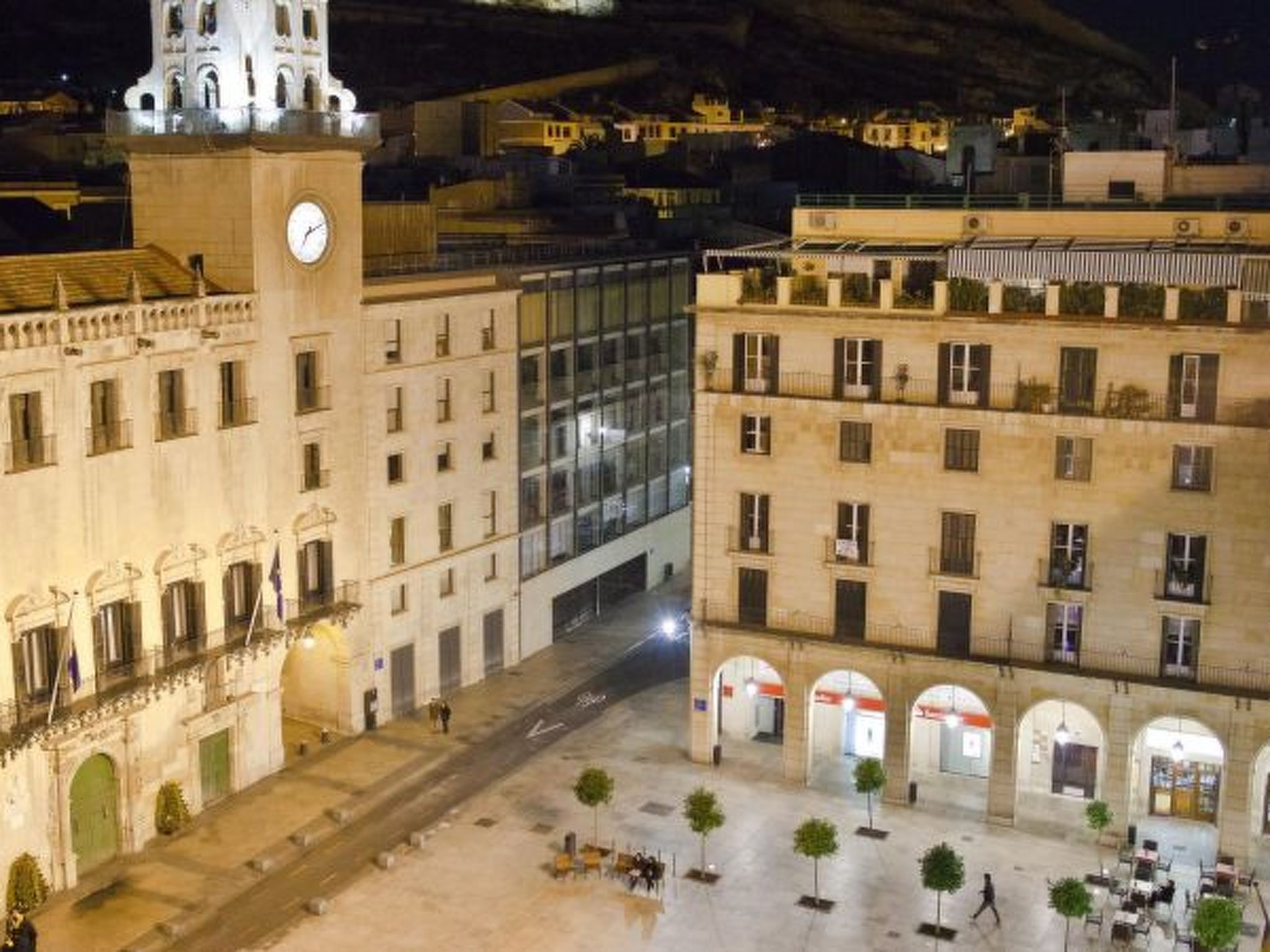 Photo of APARTAMENTO POSTIGUET CON BALCON