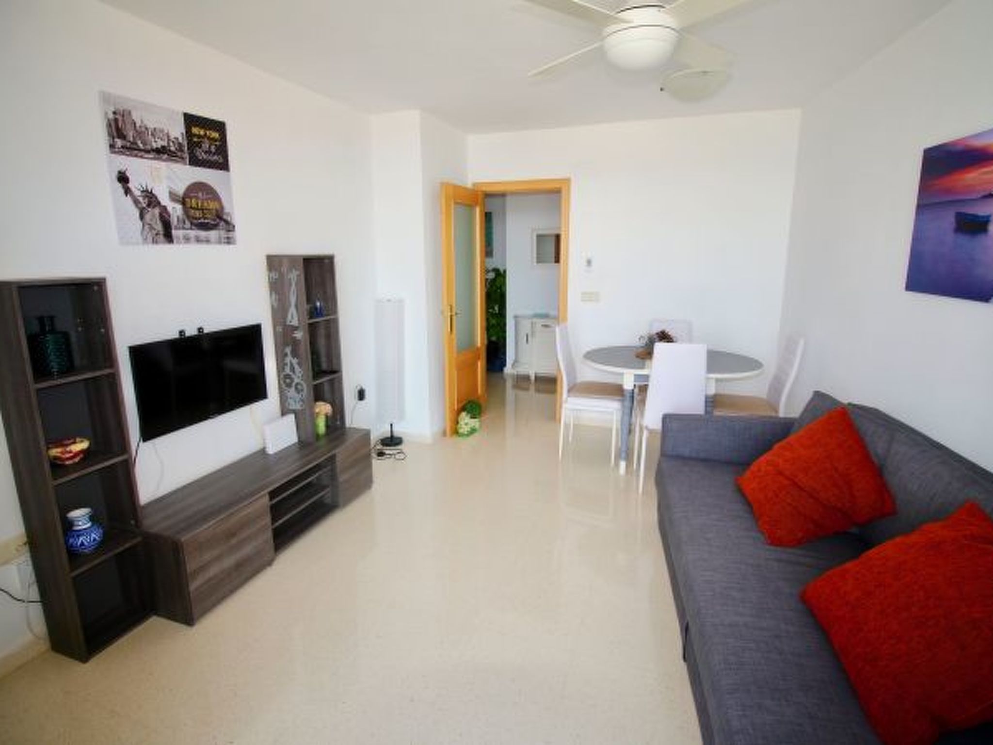 Photo of APARTAMENTO POSTIGUET CON BALCON
