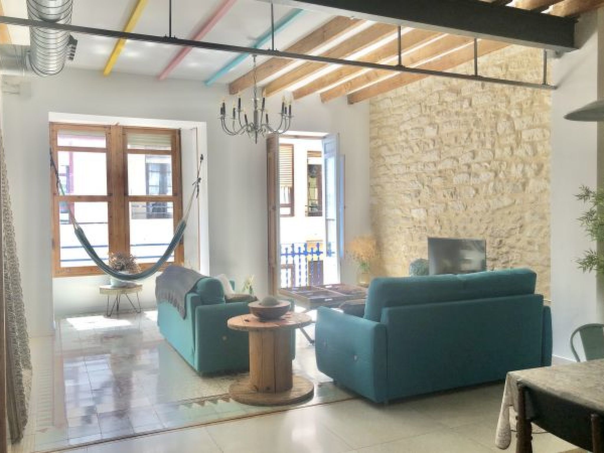 Photo of APART. GRANDE Y LUMINOSO EN EL CENTRO DE ALICANTE