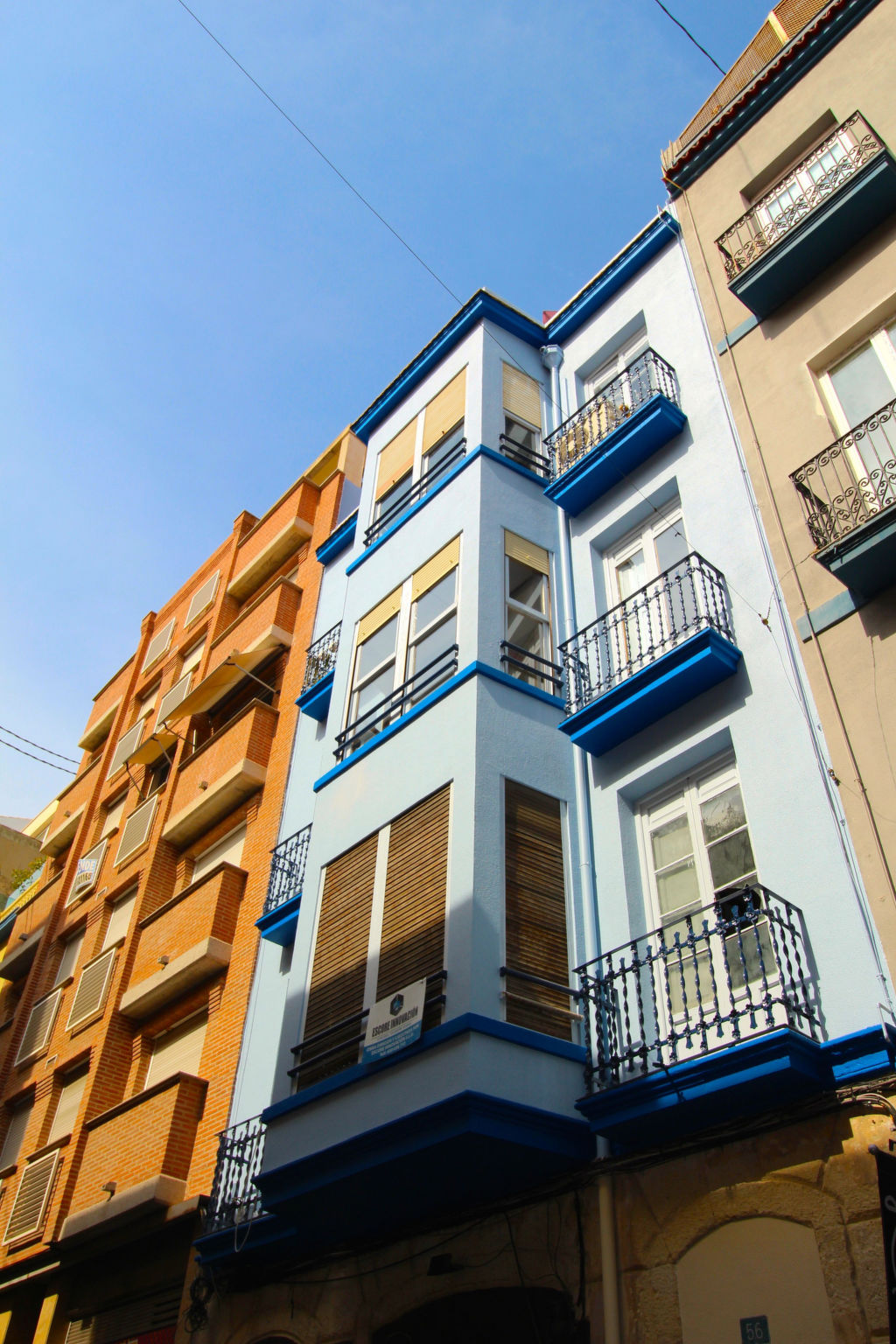 APART. GRANDE Y LUMINOSO EN EL CENTRO DE ALICANTE - Buiten