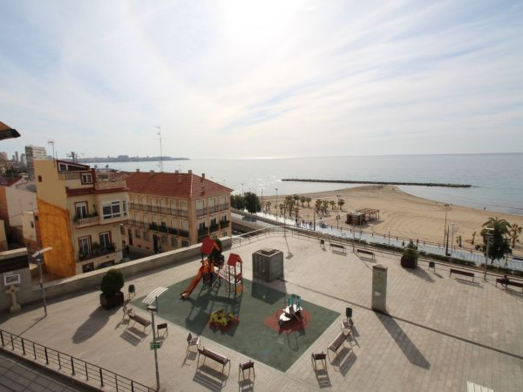 Photo of APARTAMENTO PLAYA POSTIGUET