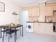 Wohnung "Peter" mit Balkon