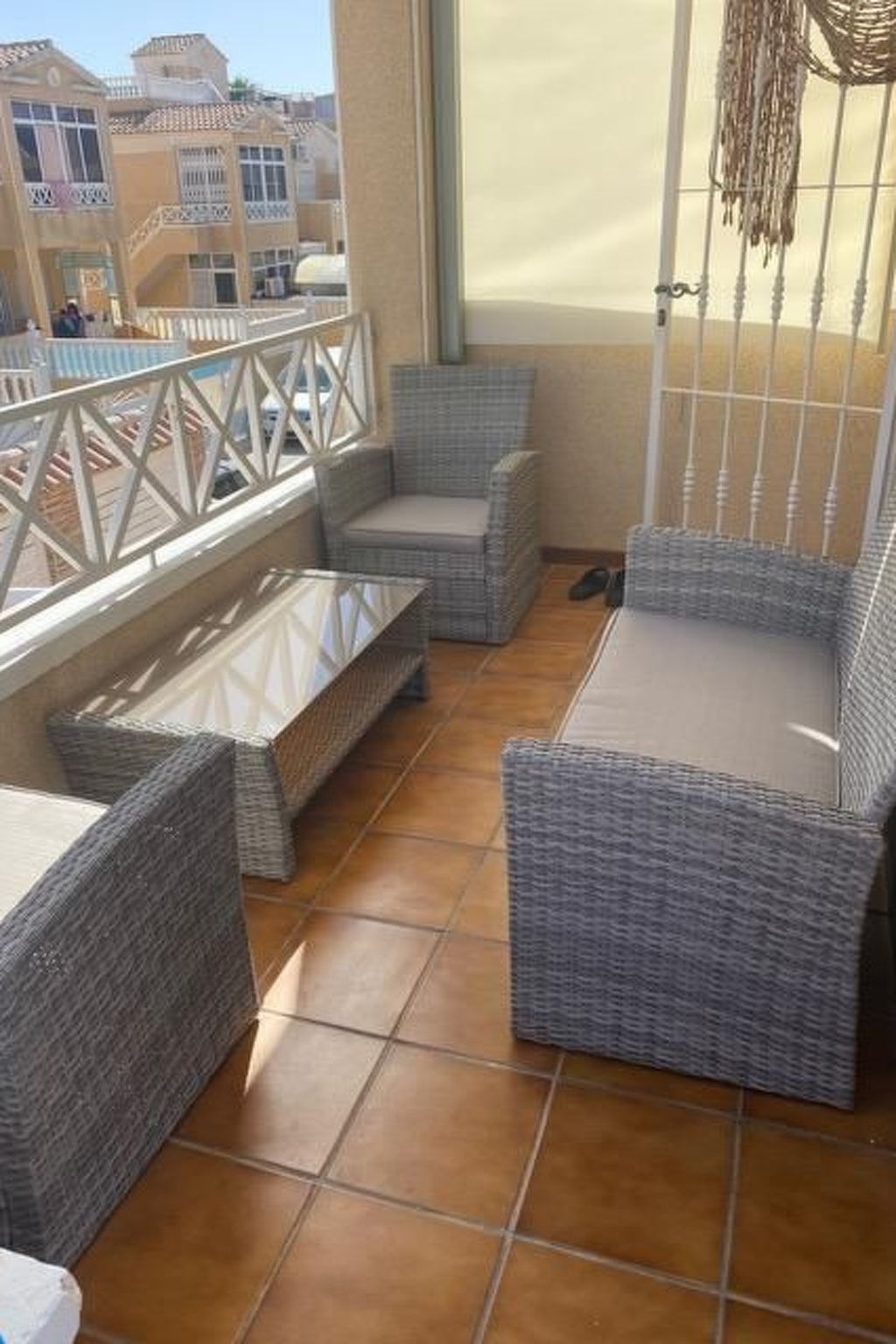 Appartement mit Dachterrasse und Balkon plus Gemeinschaftspool, in der Nähe von-Image-tags.info