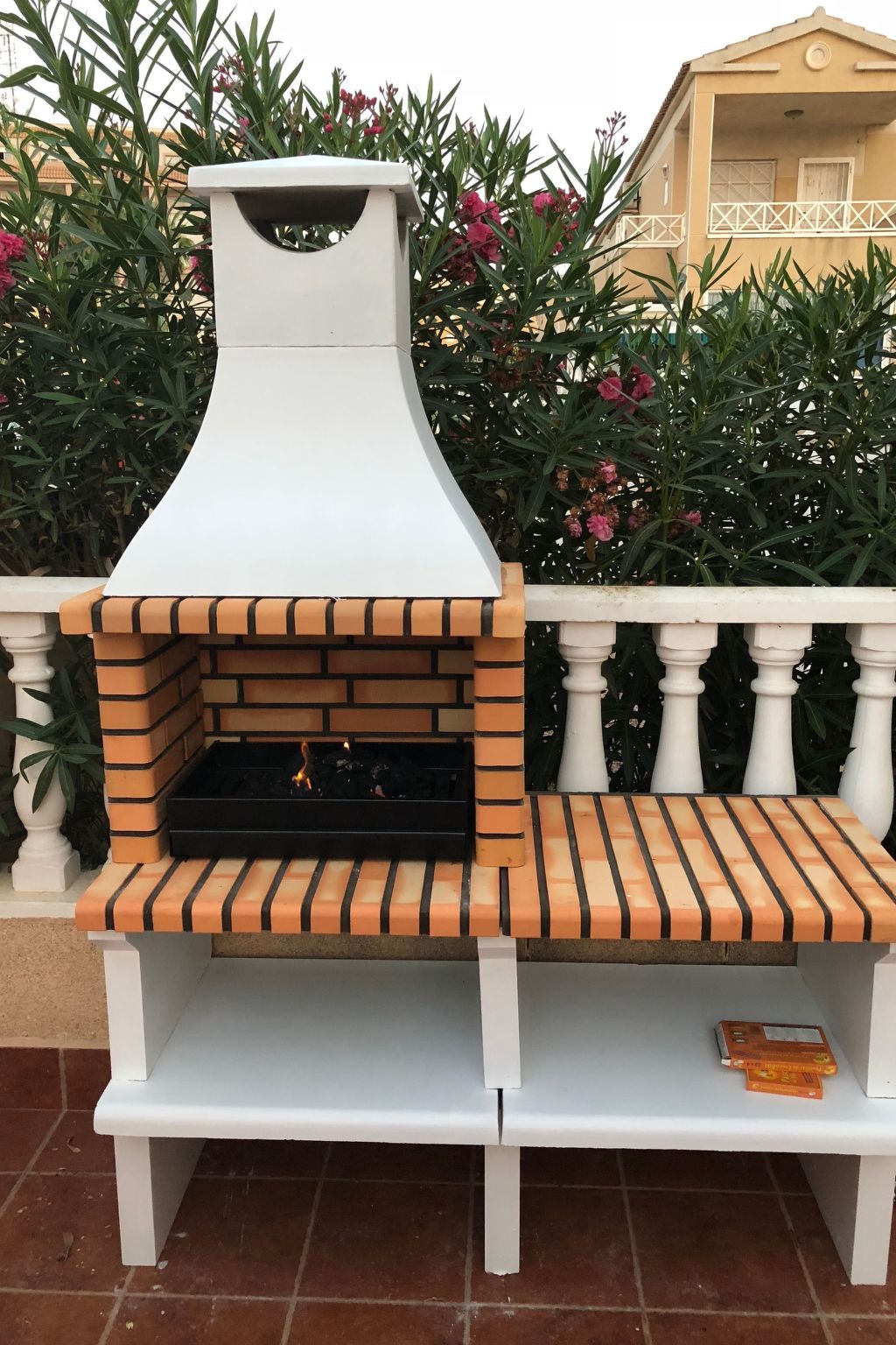 Appartement mit Dachterrasse und Balkon plus Gemeinschaftspool, in der Nähe von-Image-tags.info