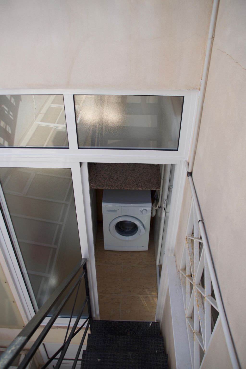 Appartement mit Dachterrasse und Balkon plus Gemeinschaftspool, in der Nähe von-Image-tags.info