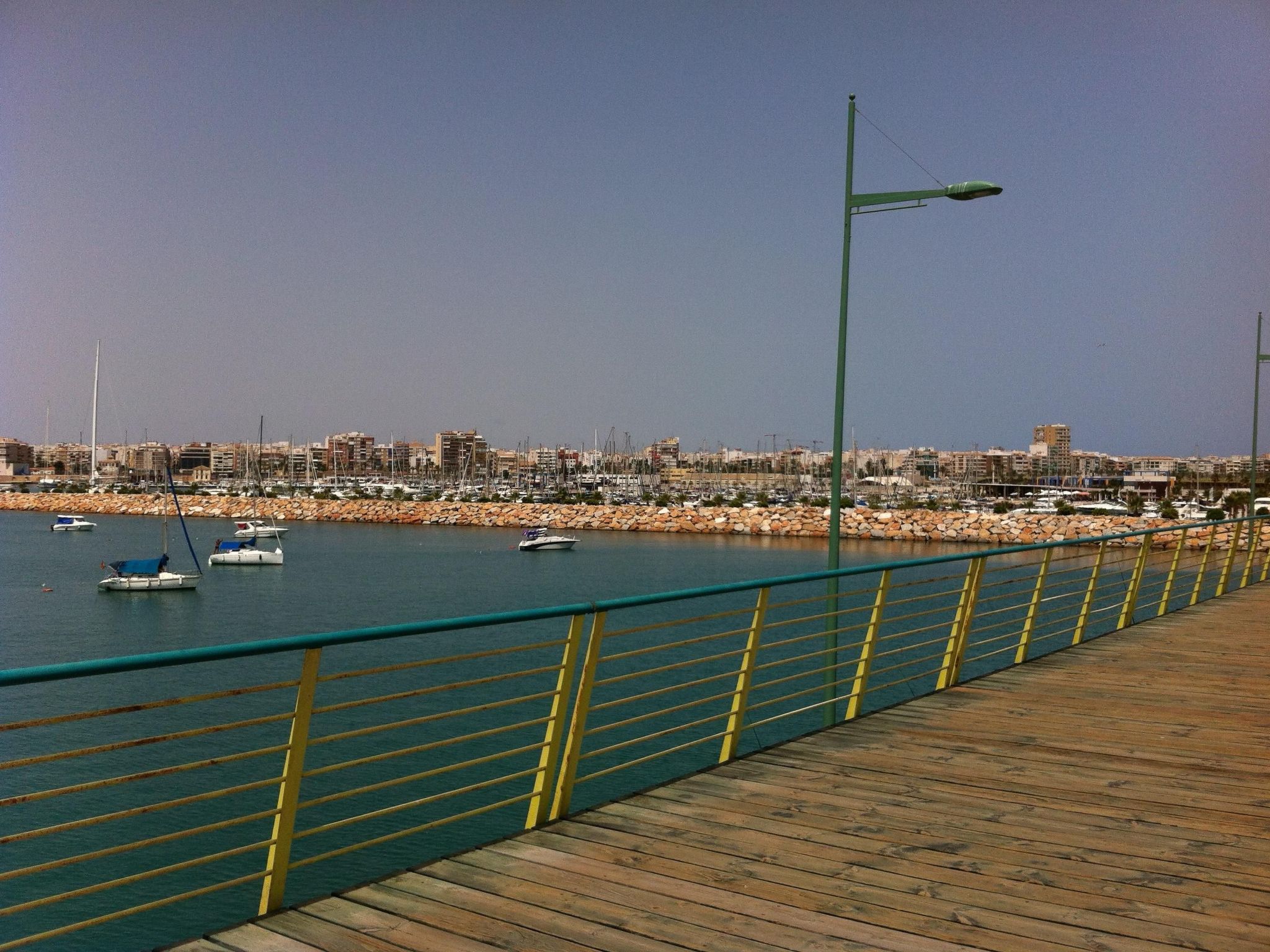 Appartement mit Dachterrasse und Balkon plus Gemeinschaftspool, in der Nähe von-Image-tags.info