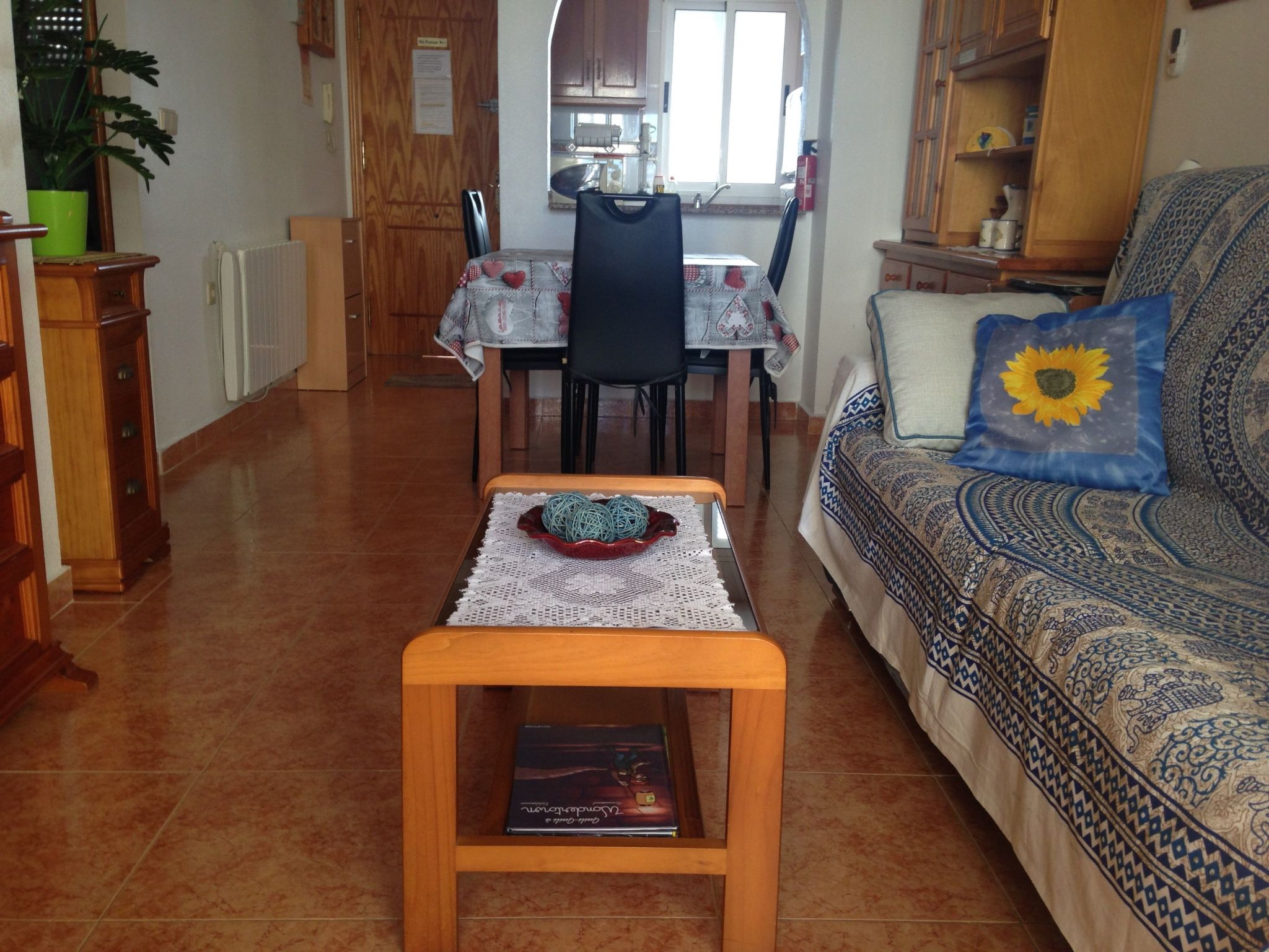 Gemütliche, helle Wohnung sehr gut ausgestattet-Dedans