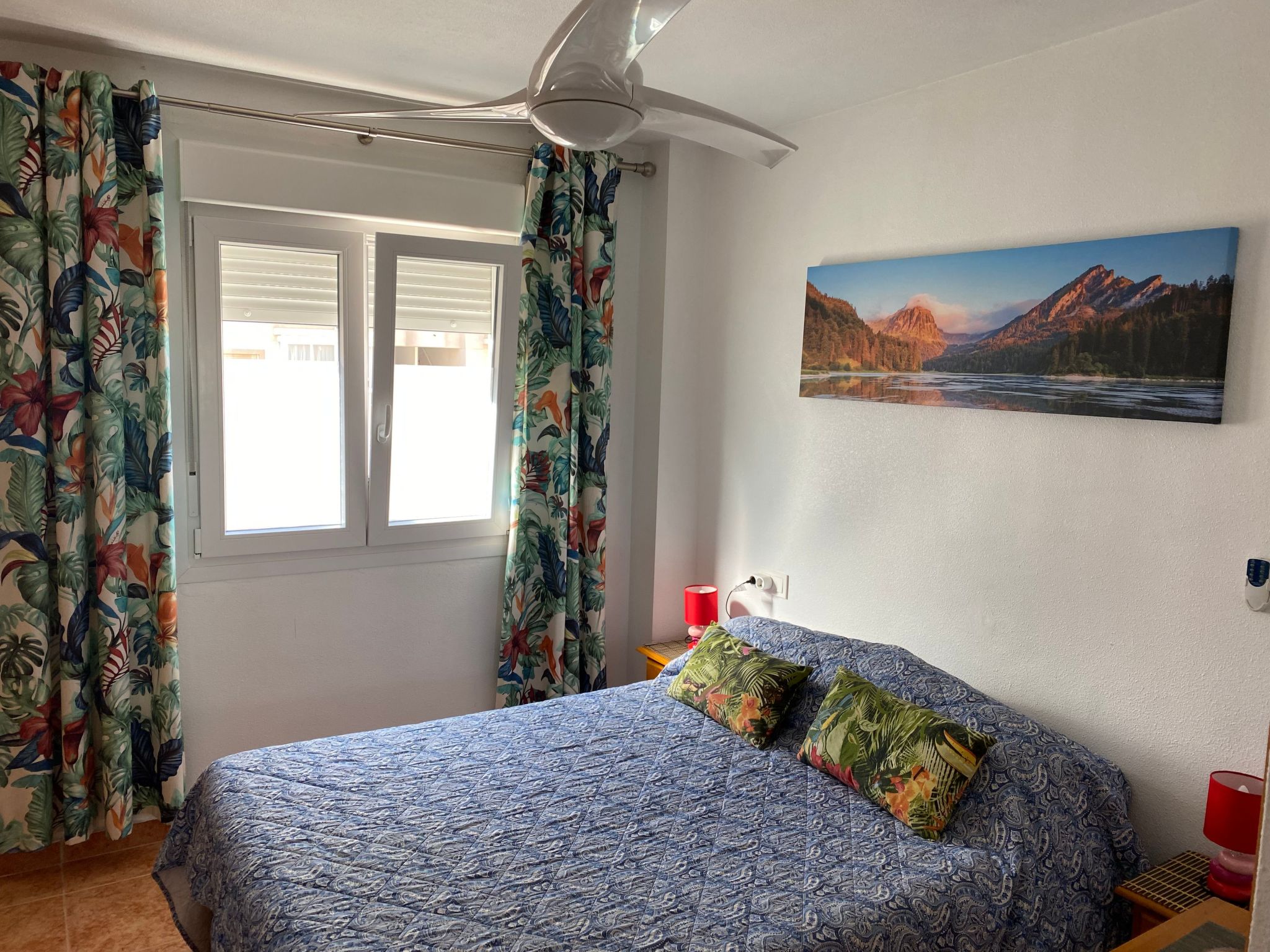 Gemütliche, helle Wohnung sehr gut ausgestattet-Dedans