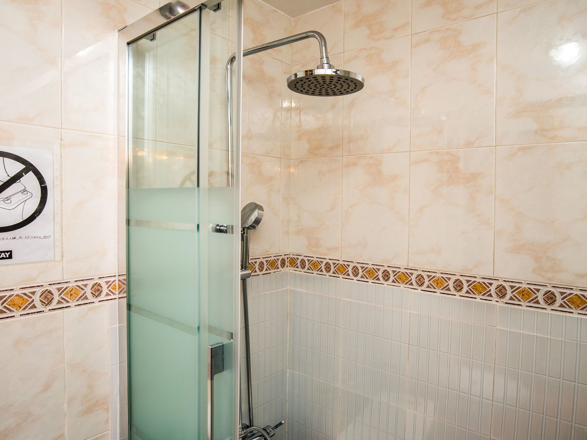 Gemütliche, helle Wohnung sehr gut ausgestattet-Image-tags.info