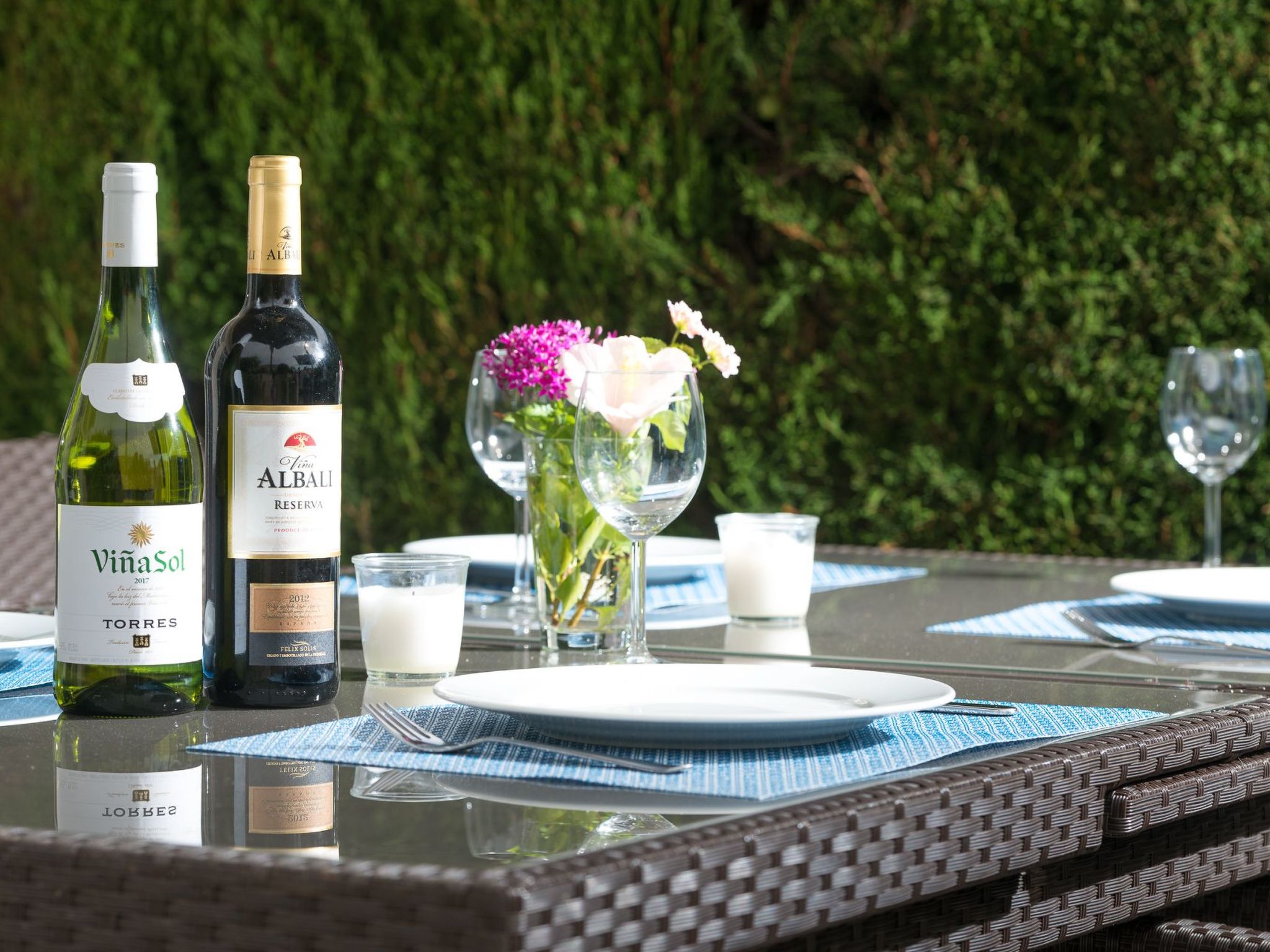 Mit Garten, Grill und Terrasse-Dehors