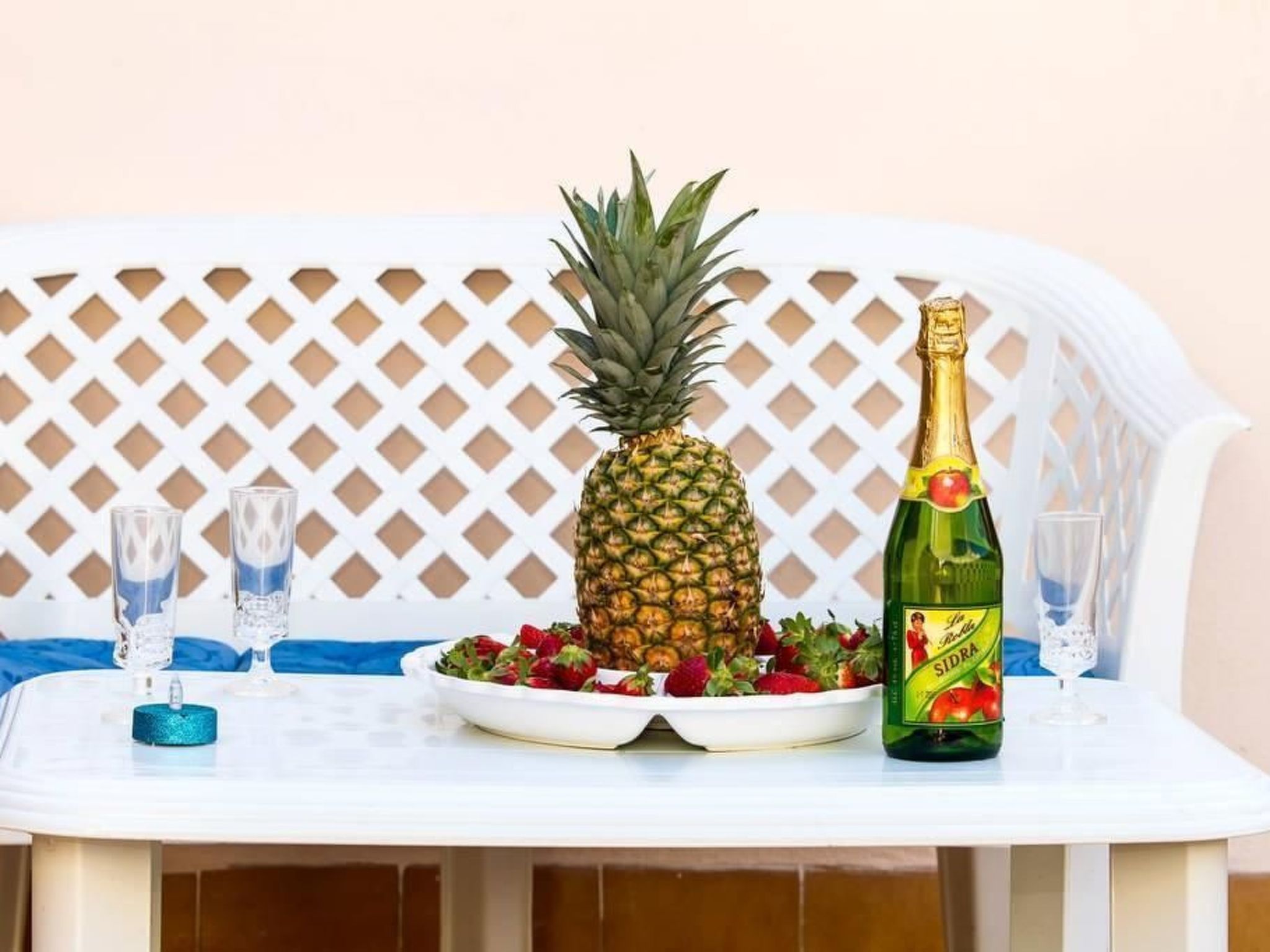 Yovalutres mit privatem Pool-Binnen