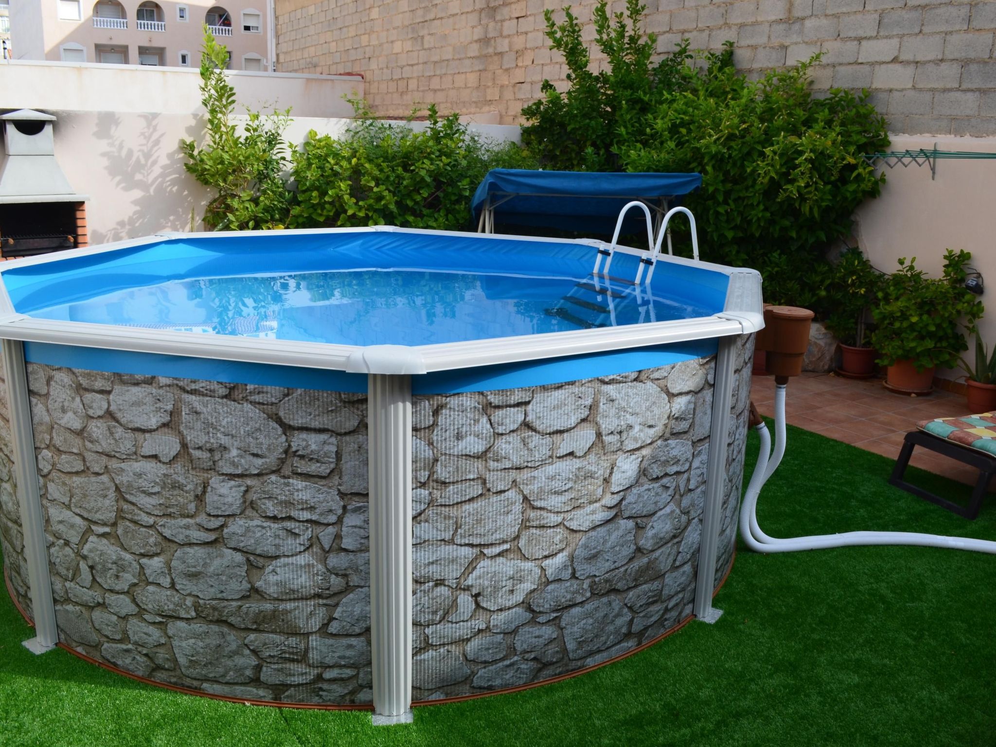 Yovalutres mit privatem Pool