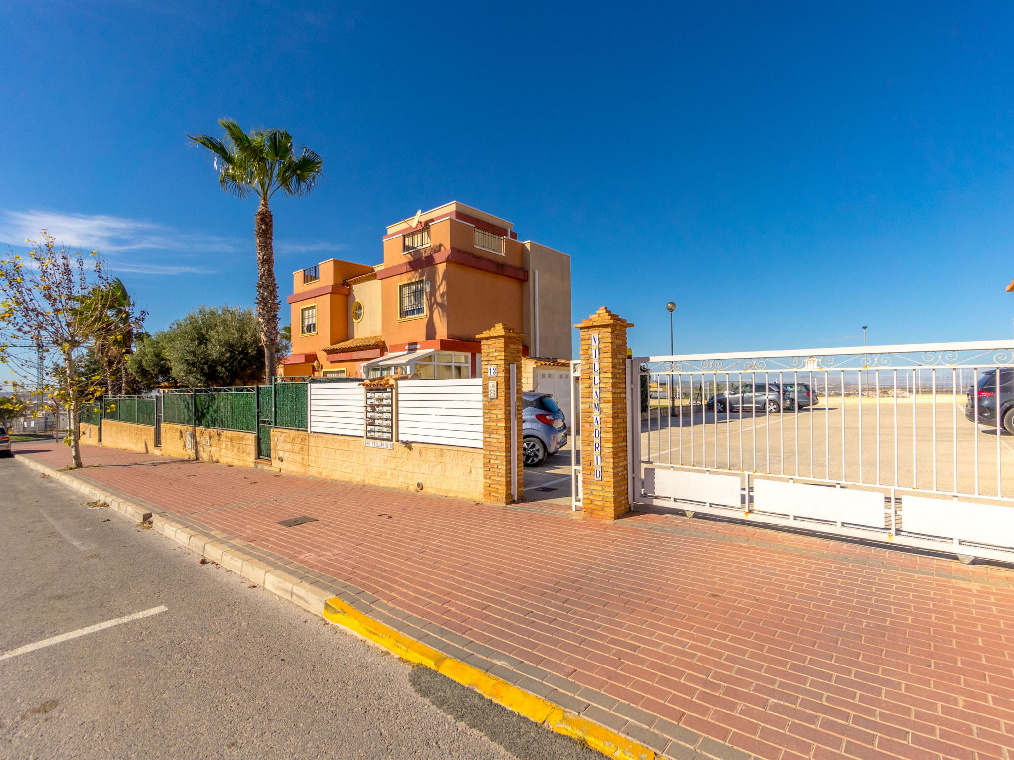 Maison Residencial Villa Madrid – Extérieur de la maison, photo 37 sur 39