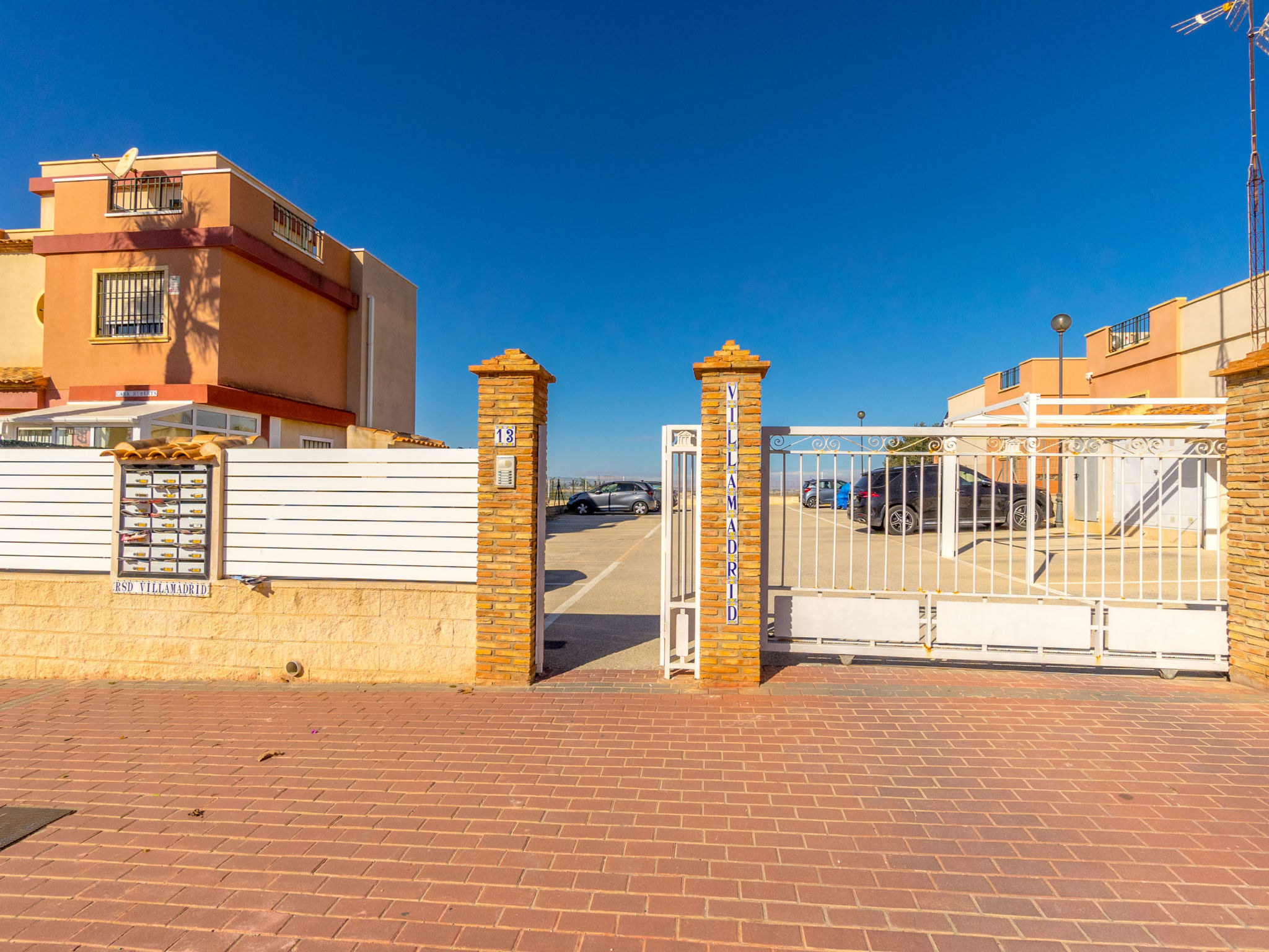 Maison Residencial Villa Madrid – Extérieur de la maison, photo 38 sur 39