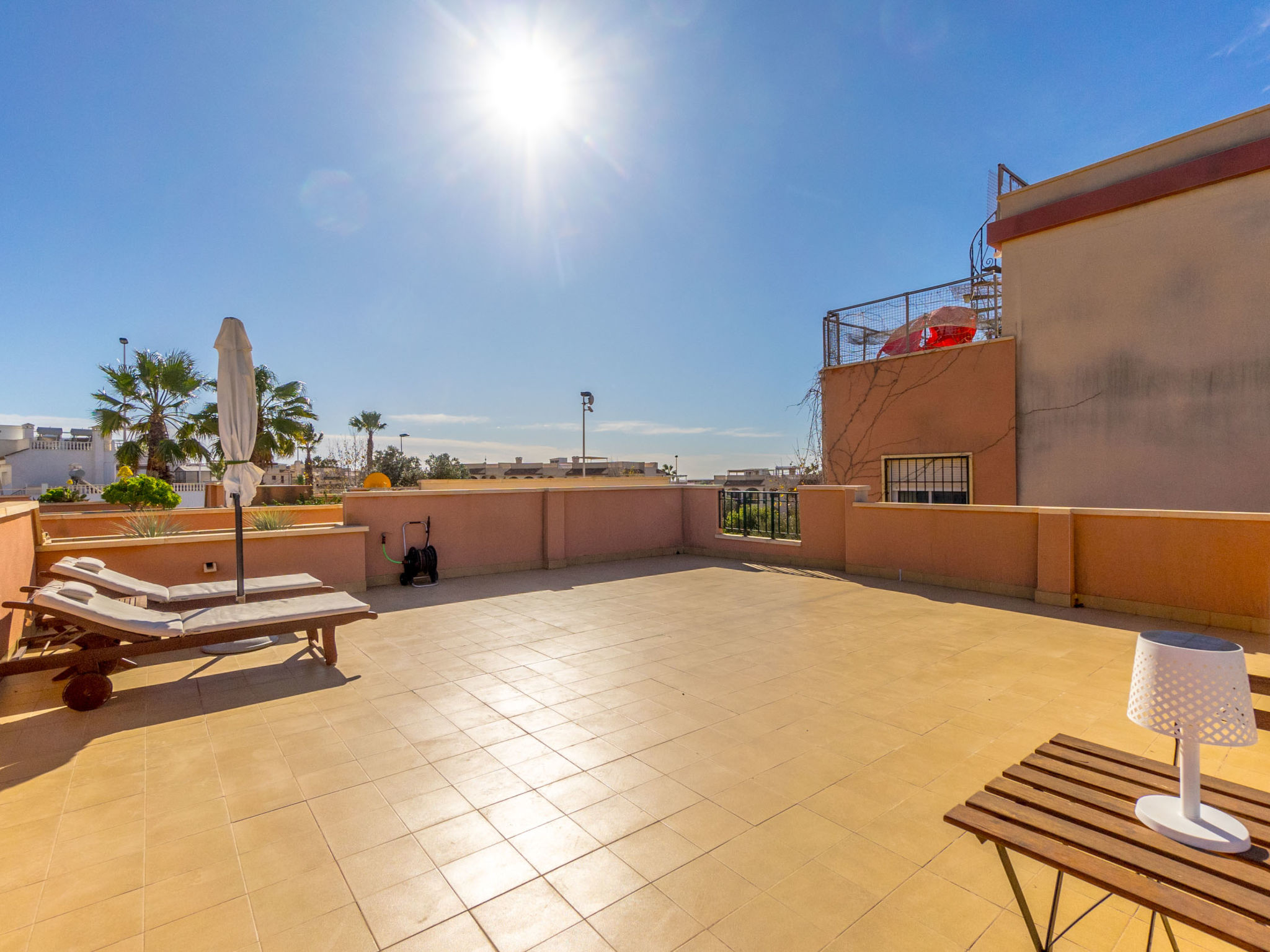Maison Residencial Villa Madrid – Terrasse, photo 15 sur 39