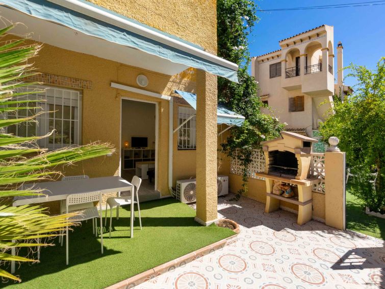 Search and Stay destination Torrevieja, VC - Spain from AU$ 175. Elena