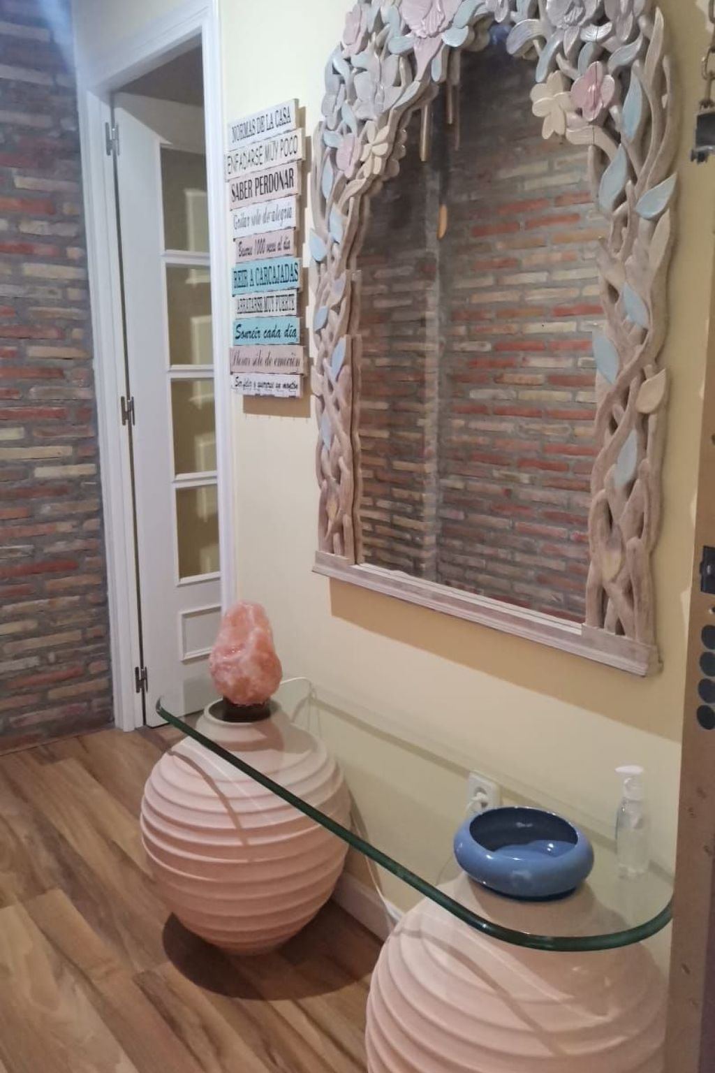 Penthouse mit drei Schlafzimmern in der Nähe von natürlichen Schwimmbädern-Binnen