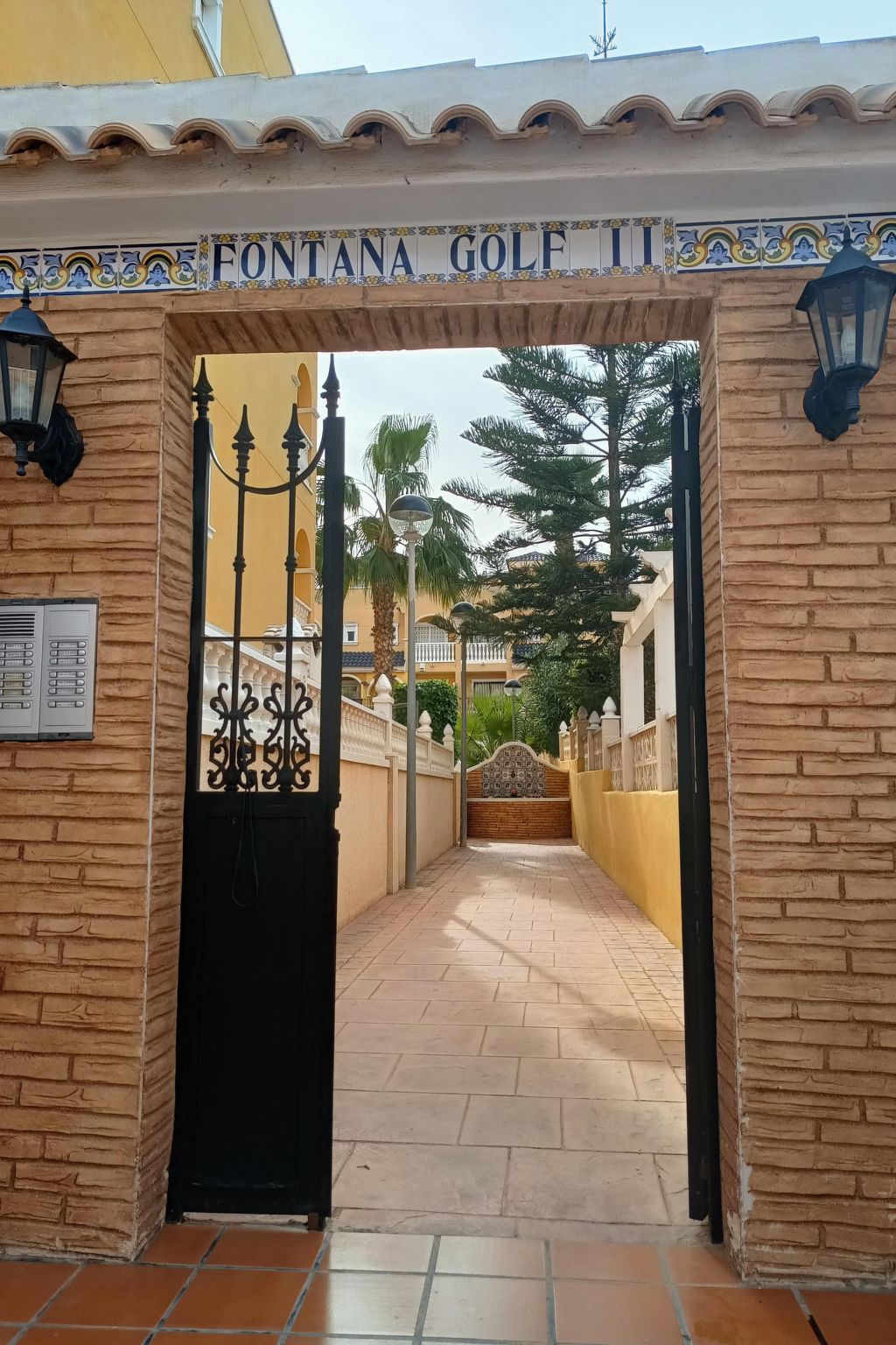 Unknown Accommodation - Binnen