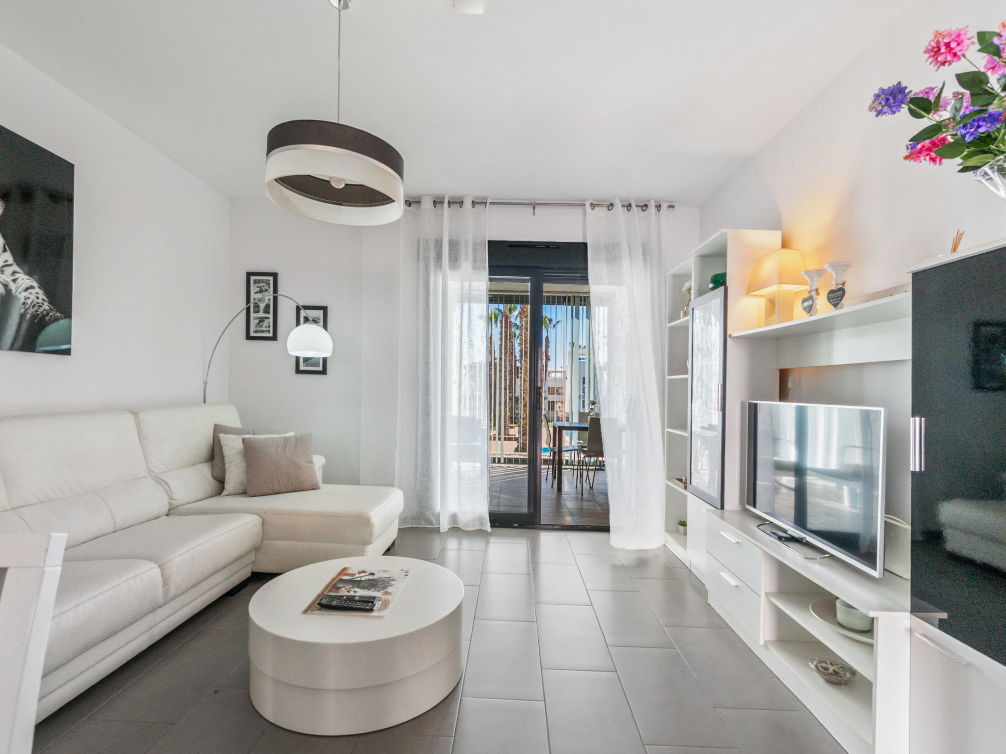 Oasis Beach II-Inside