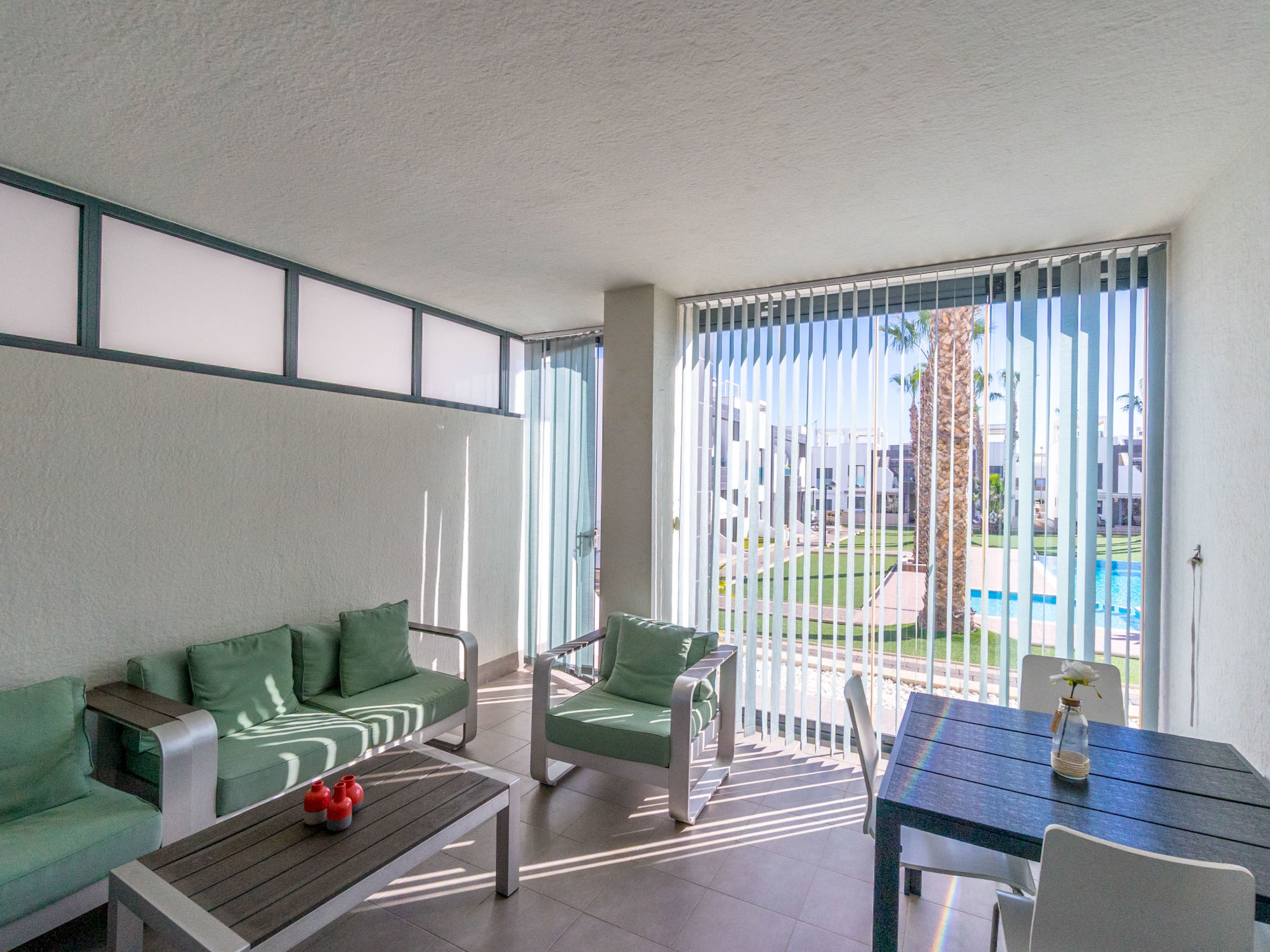 Oasis Beach II-Inside