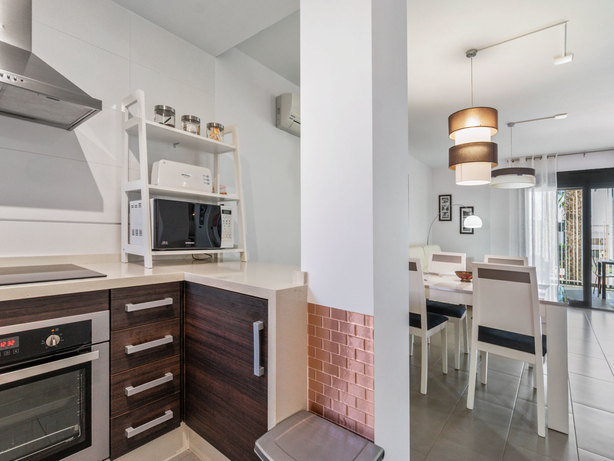 Oasis Beach II-Inside