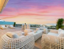 Apartment Las Colinas Golf & Country Club