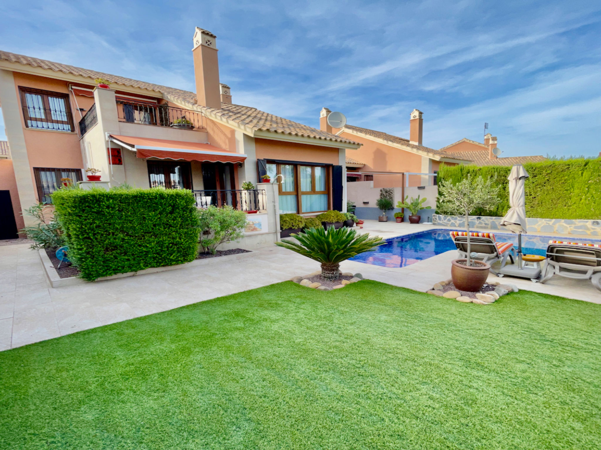 La Finca Frontline-Buiten