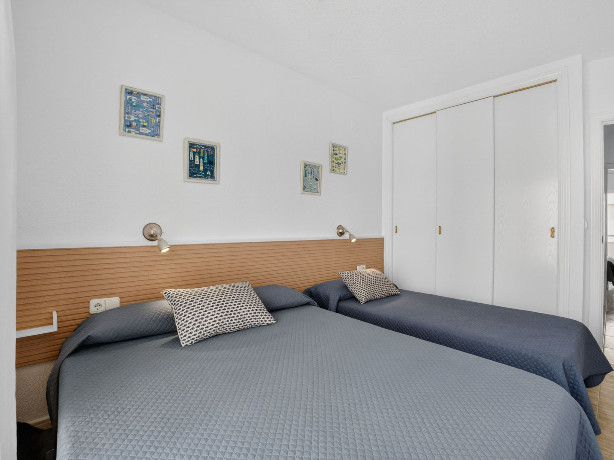 Los Ibicencos - Drinnen