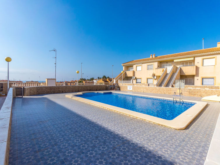 "Residencia del Mar II", appartement 3-kamers 50 m2. Doelmatig en comfortabel ingericht: woon-/eetkamer met eettafel, Digitale TV, Flatscreen TV en air-conditioning. 1 kamer met 1 2-pers bed (150 cm, ..